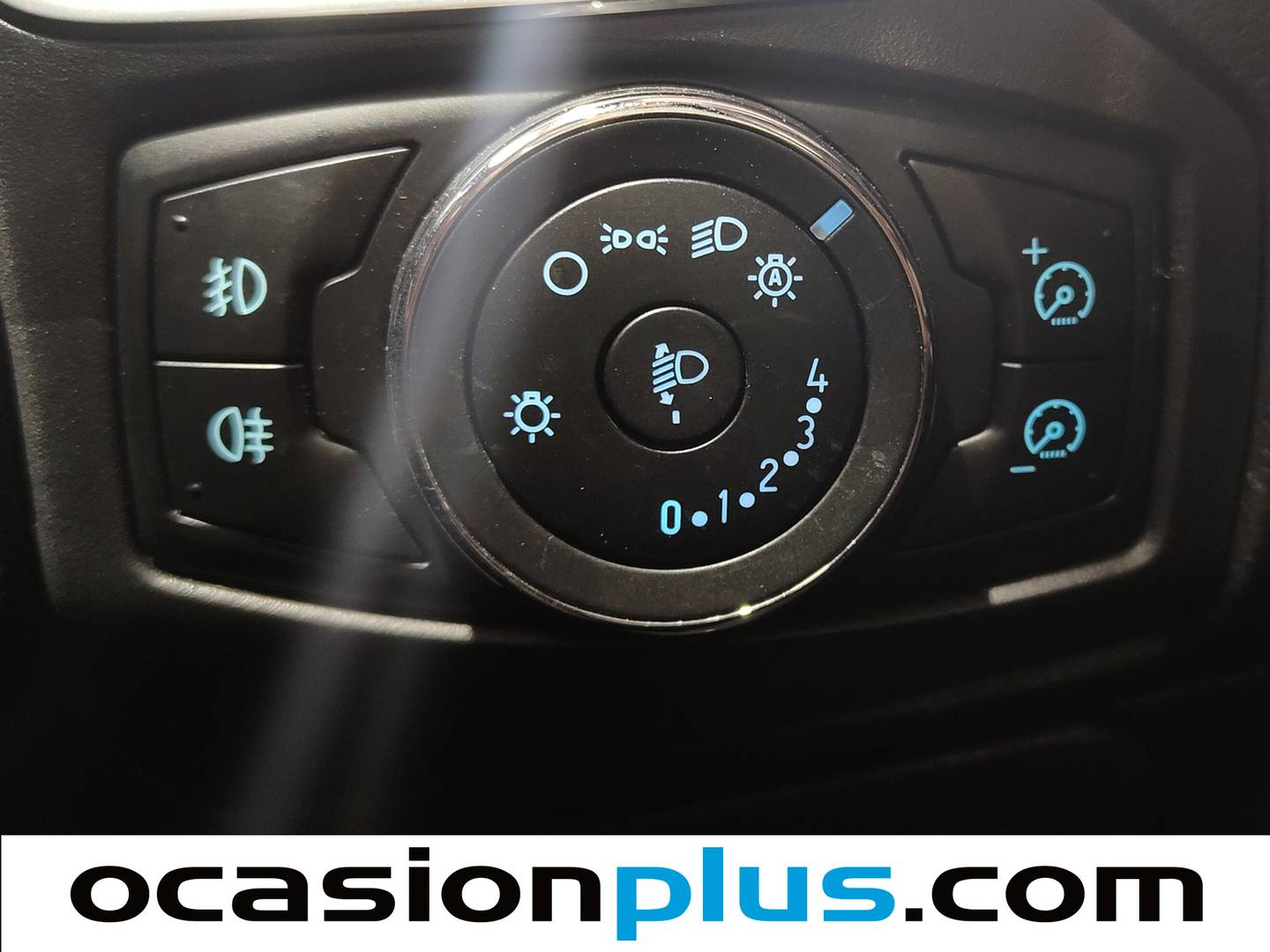 Extras y acabados del Ford Focus Ford Focus Focus 1.0 Ecoboost Trend (125 CV)