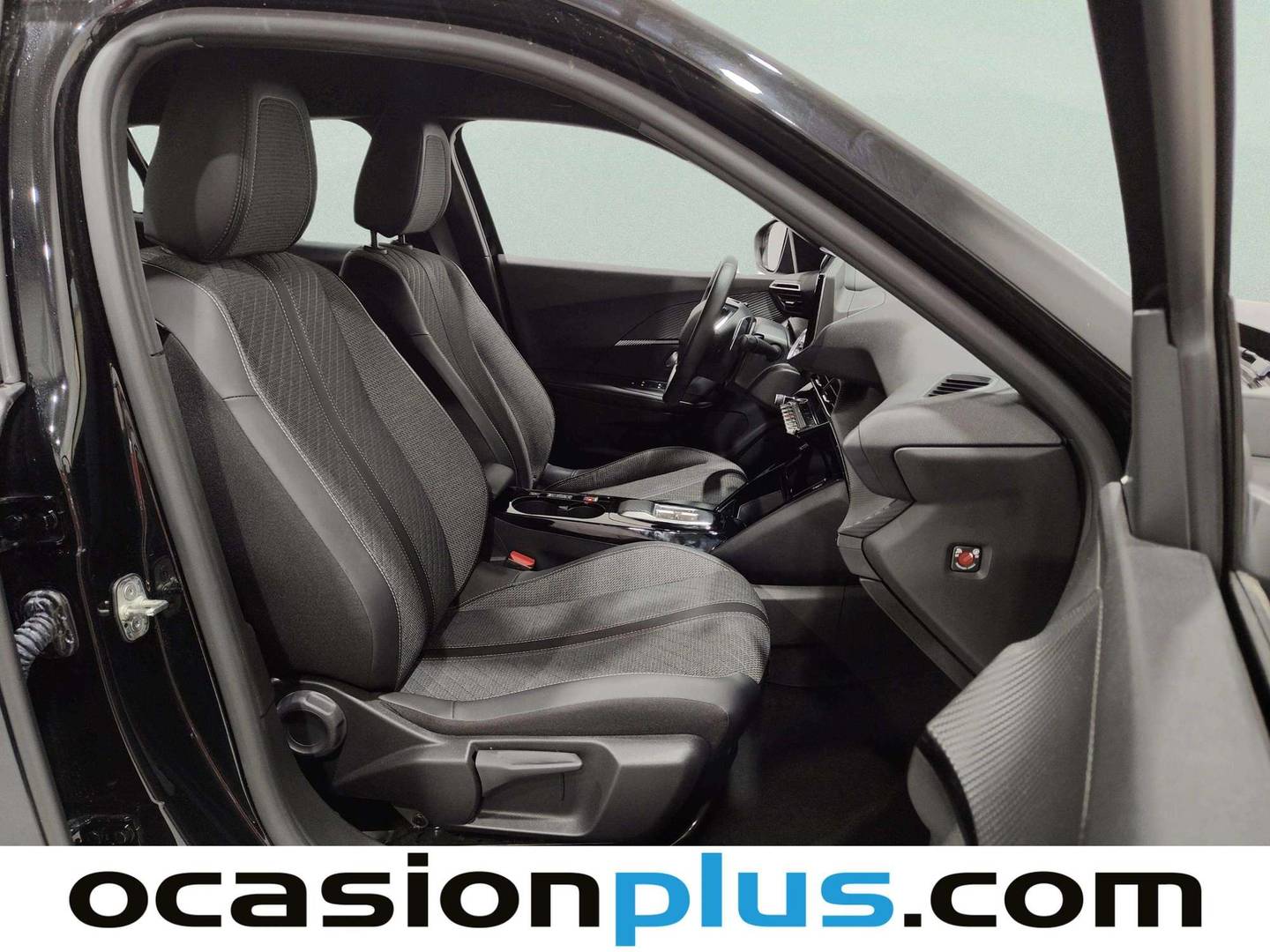 Peugeot 2008 Peugeot 2008 Allure Hybrid eDCS6 (145 CV) 2025