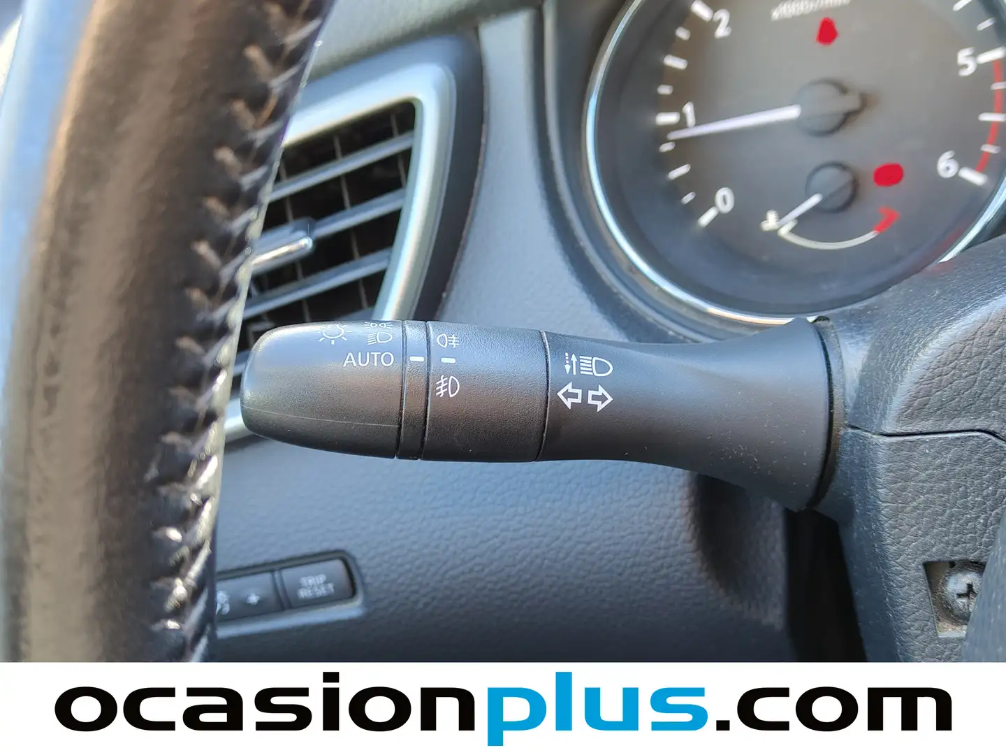 Foto Nissan QASHQAI Nissan Qashqai 1.5 dCi N-Connecta 4x2 (110 CV)