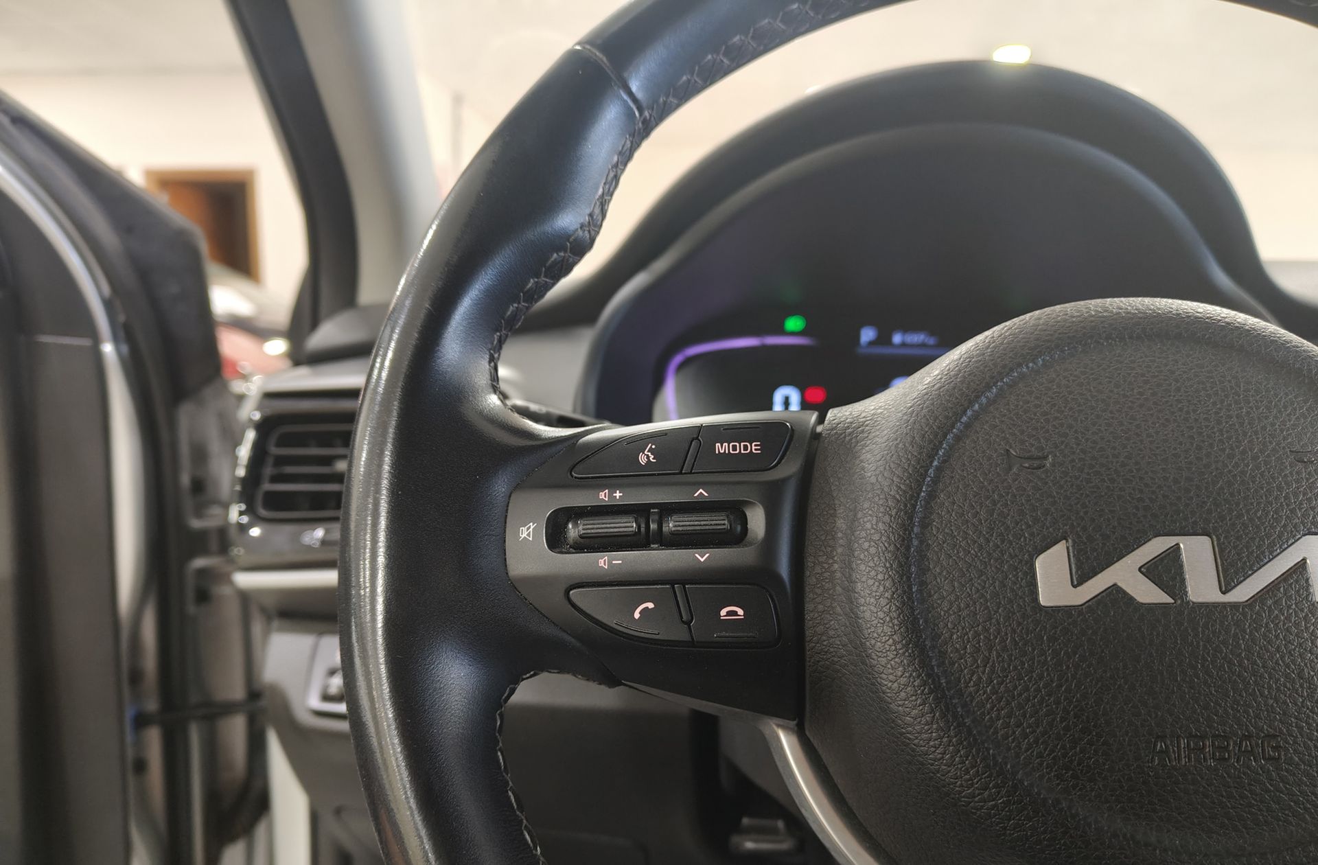 Kia Stonic 1.0 T-GDi Drive - foto 25