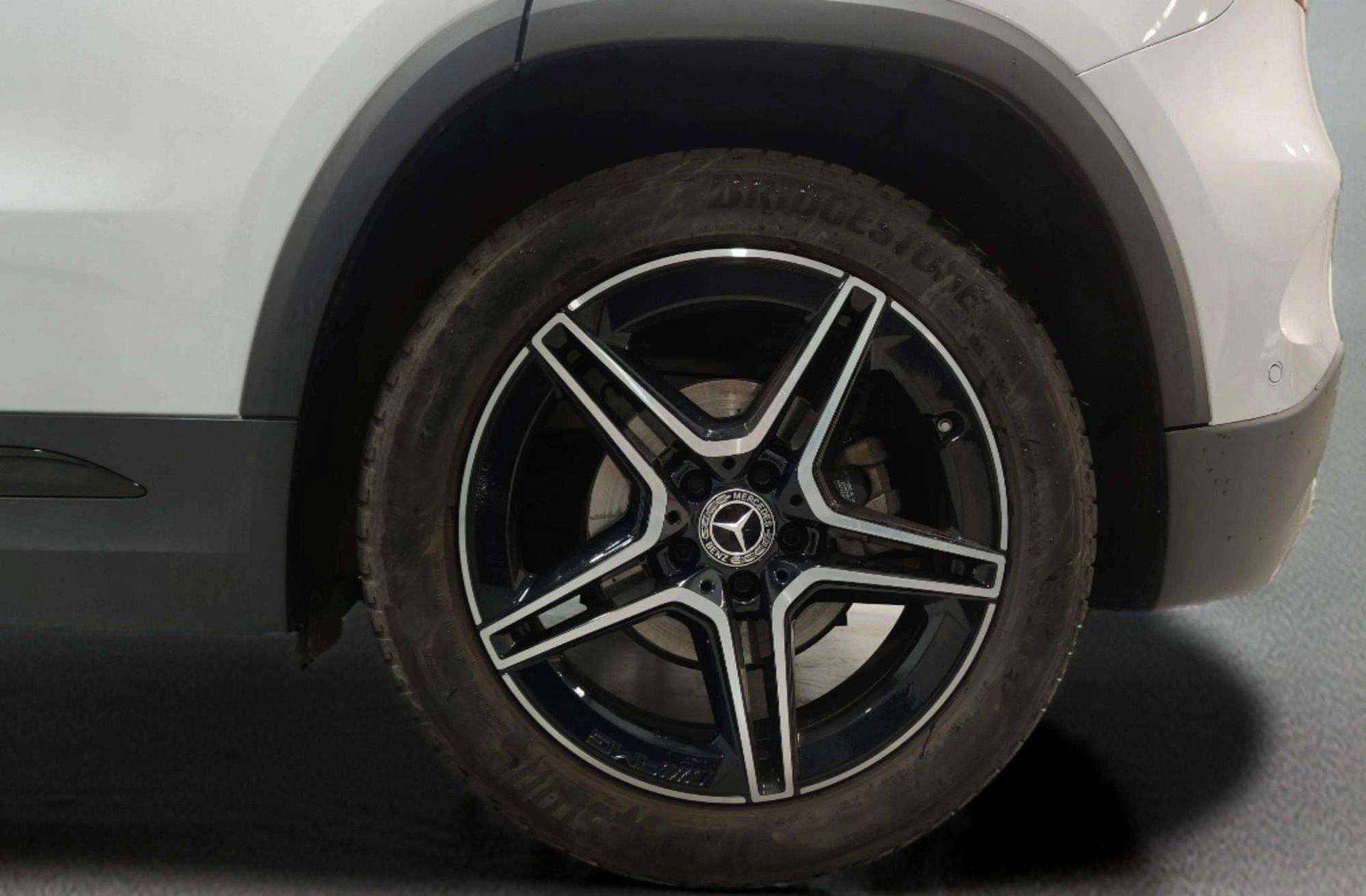 Mercedes-Benz GLA 200 d Pack AMG - foto 40