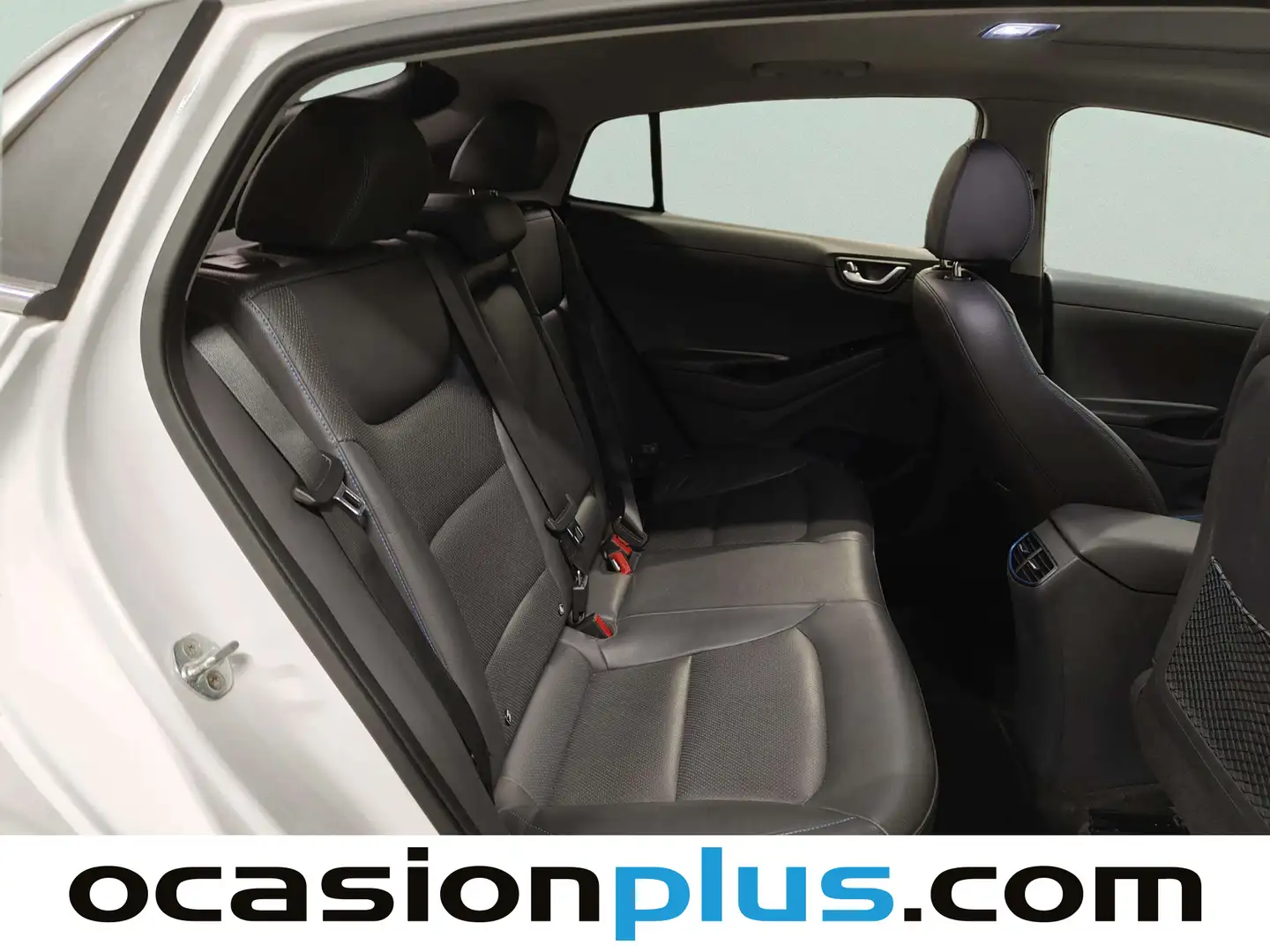 Foto Hyundai IONIQ Hyundai Ioniq 1.6 GDI HEV Style DCT  (141 CV)