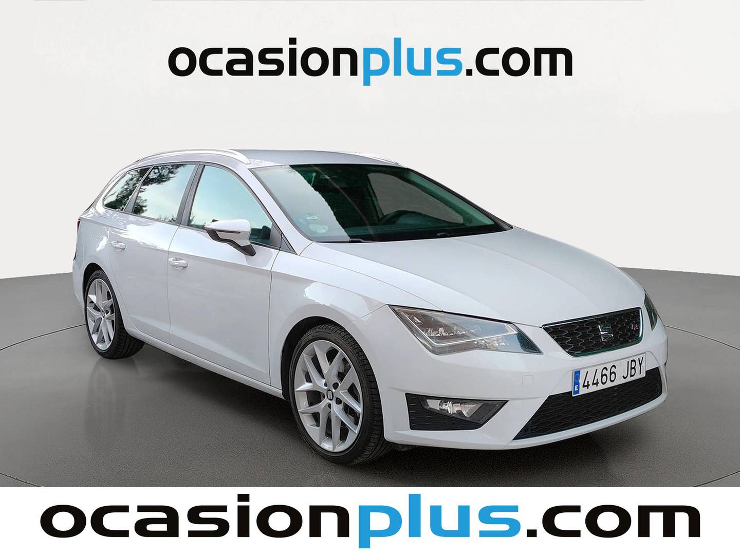 Foto delantera Seat León SEAT León ST 1.8 TSI S&S FR (180 CV) derecha