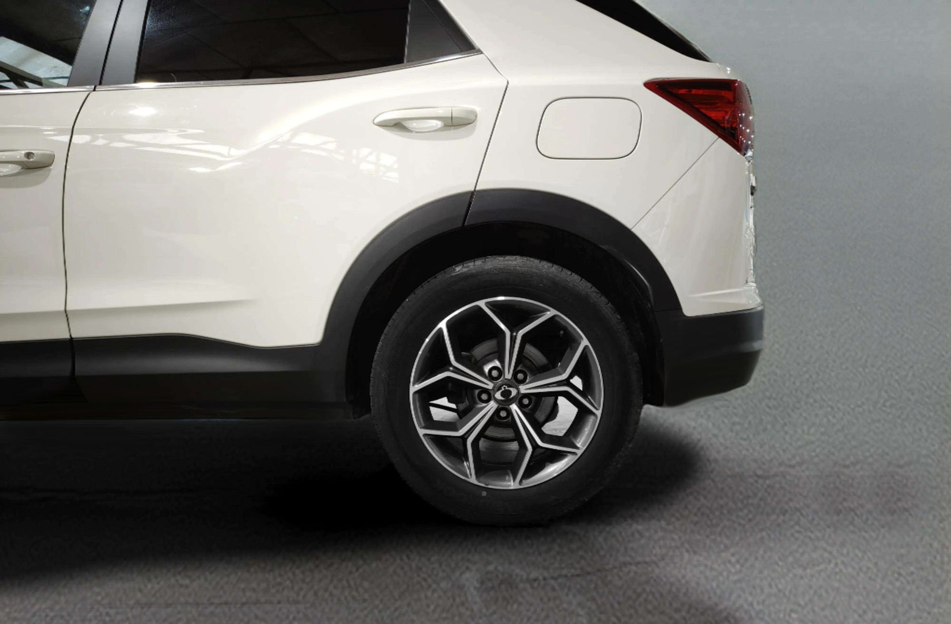 SsangYong Korando G15T Urban Plus - foto 31