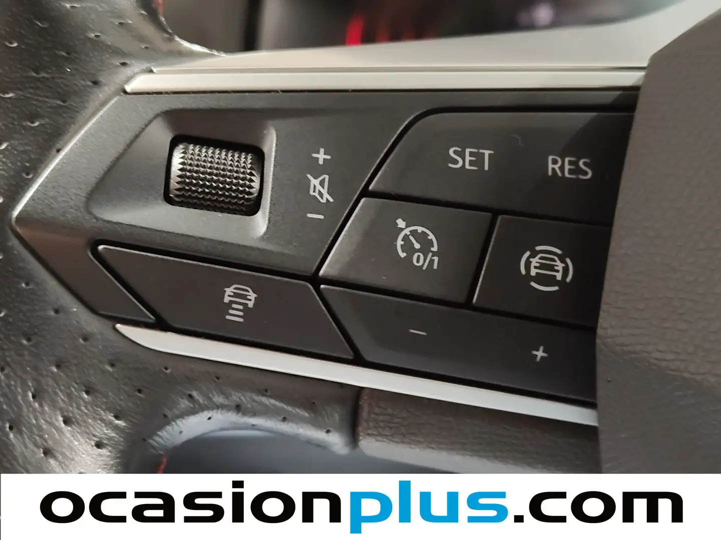 Foto Seat Arona SEAT Arona 1.0 TSI FR XM DSG (110 CV)