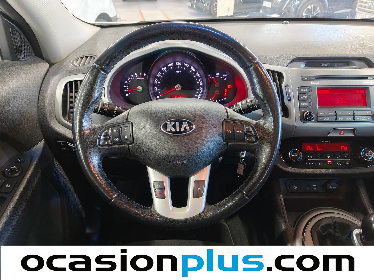 Extras y acabados del KIA Sportage KIA Sportage 1.6 GDI Drive 4x2 (135 CV)