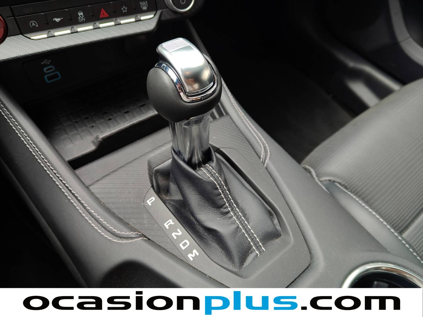 Ford Mustang Ford Mustang 5.0 Ti-VCT V8 GT Fastback  (450 CV) de segunda mano