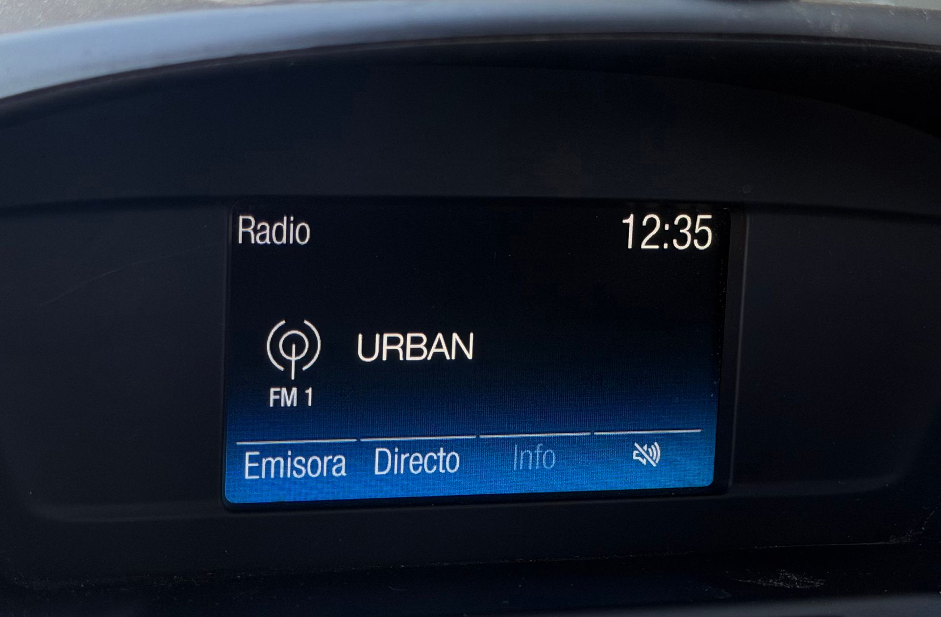 Ford C-Max 1.5 TDCi Trend+ - foto 31