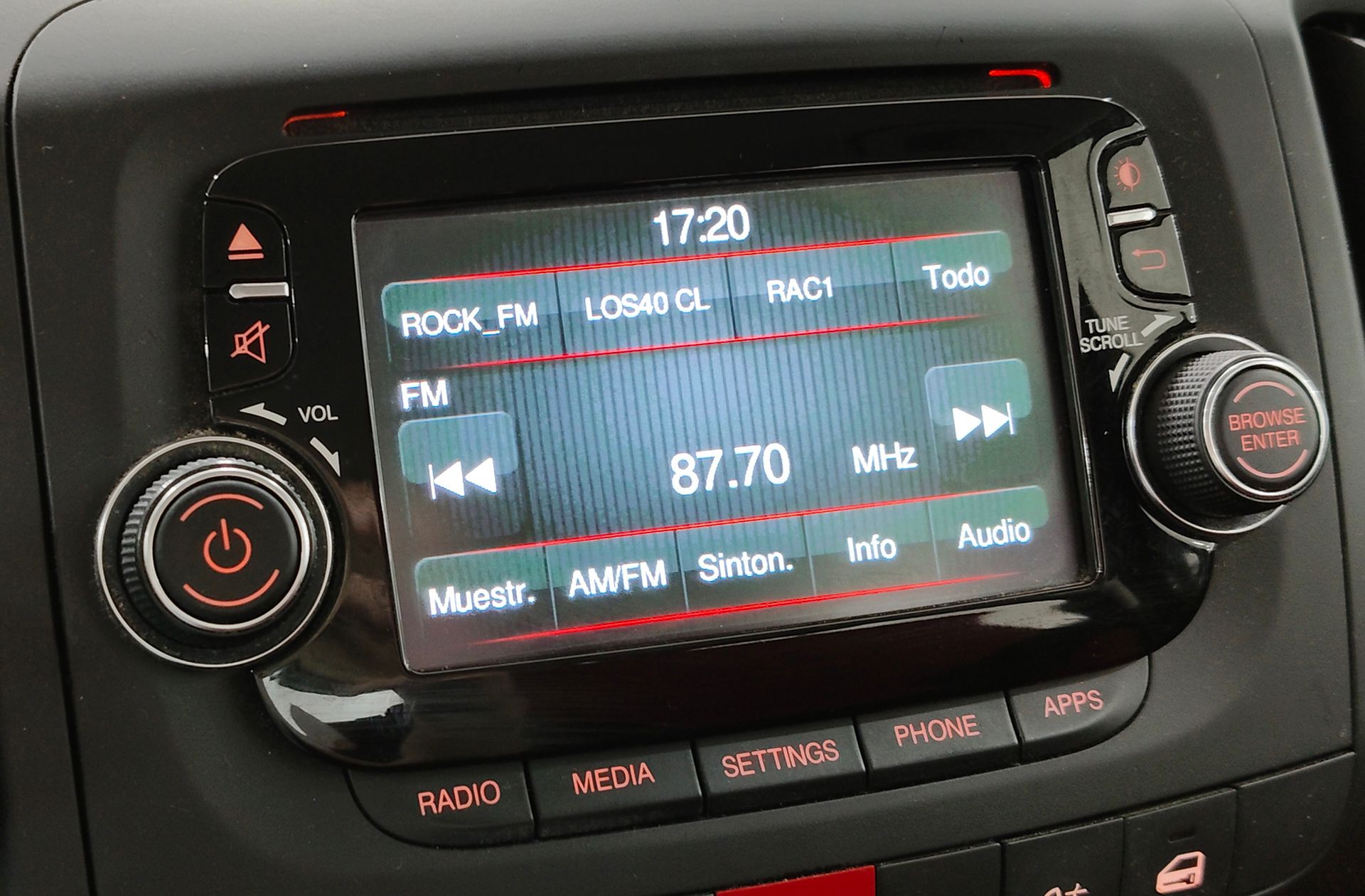 Fiat 500L 1.4 16v Pop Star - foto 29