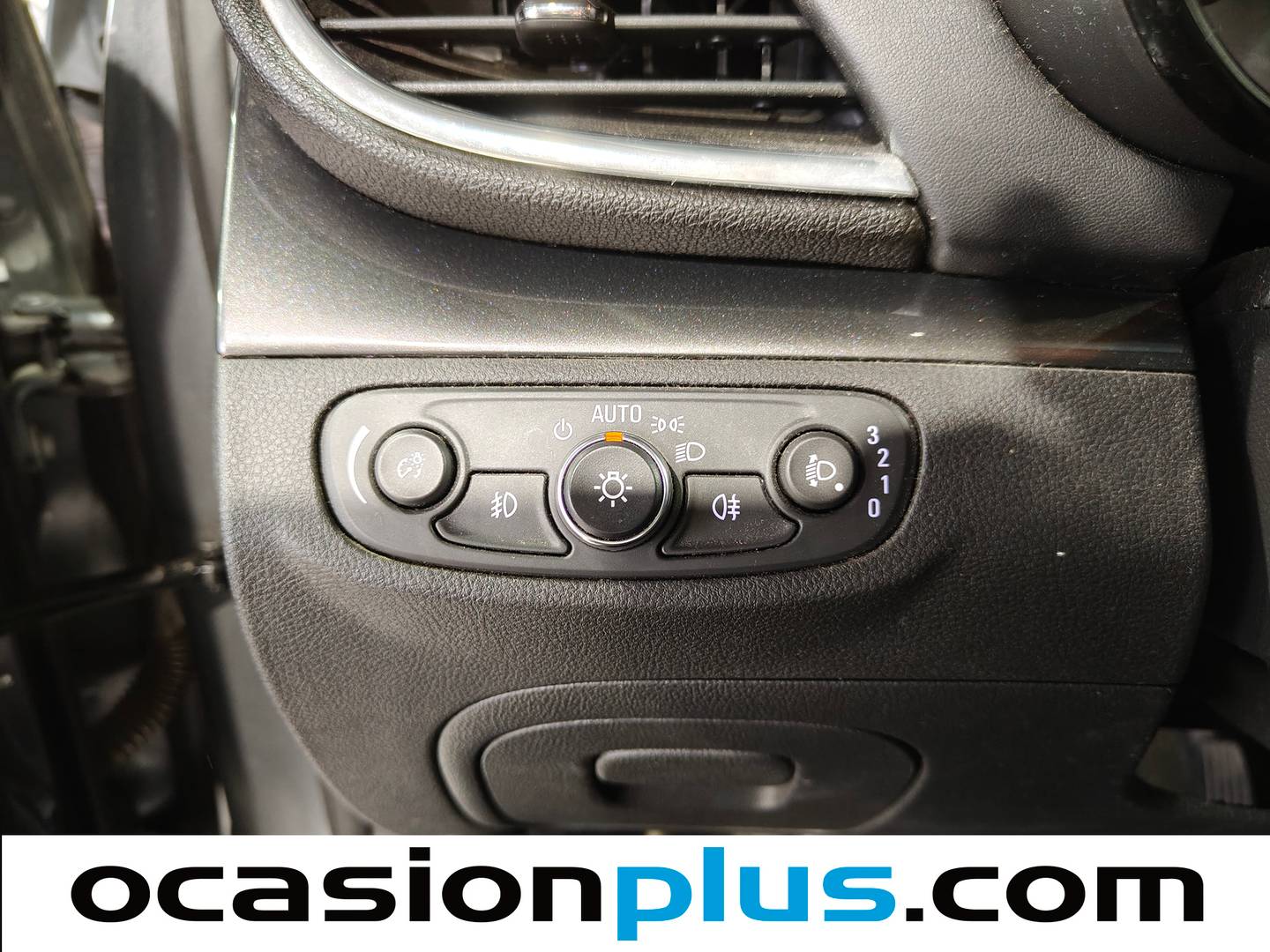 Extras del Opel Mokka X Opel Mokka X 1.4 Turbo GLP Design Line 4X2 (140 CV)