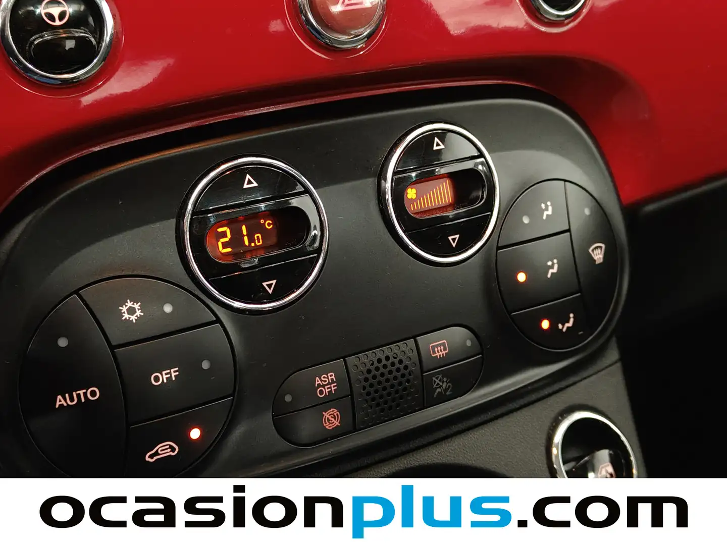 Foto Fiat 500 Fiat 500 1.2 8v Lounge (69 CV)