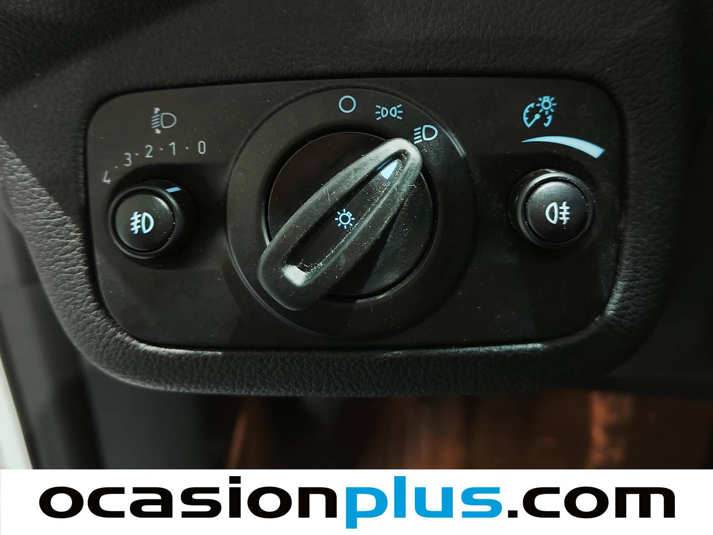 Foto Ford Kuga Ford Kuga 1.5 EcoBoost S&S Trend+ 4x2 (120 CV)