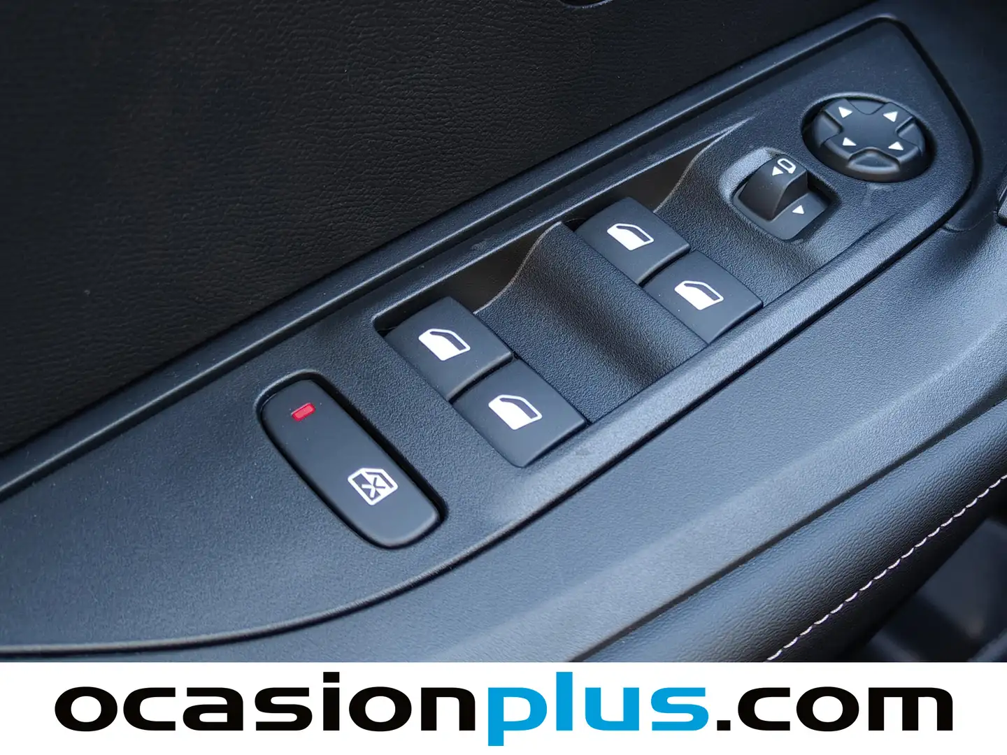 Foto Peugeot 2008 Peugeot 2008 PureTech 100 S&S Allure (100 CV)