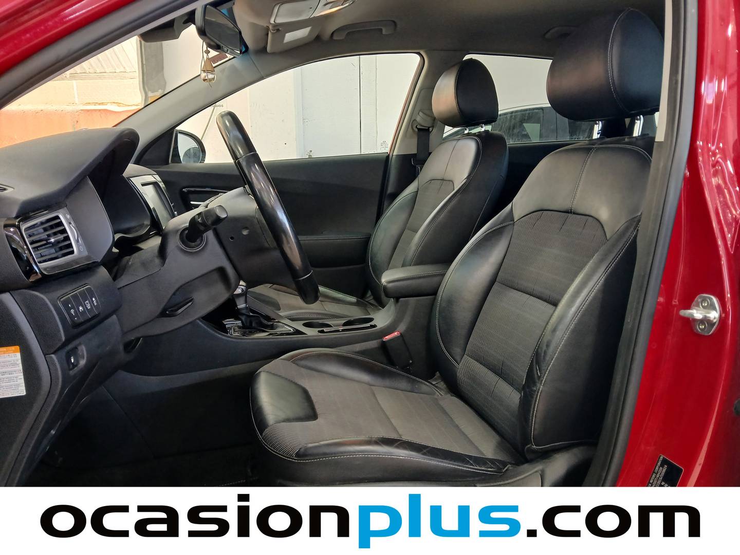 Foto KIA Niro Kia Niro 1.6 GDi HEV Híbrido Emotion (141 CV)