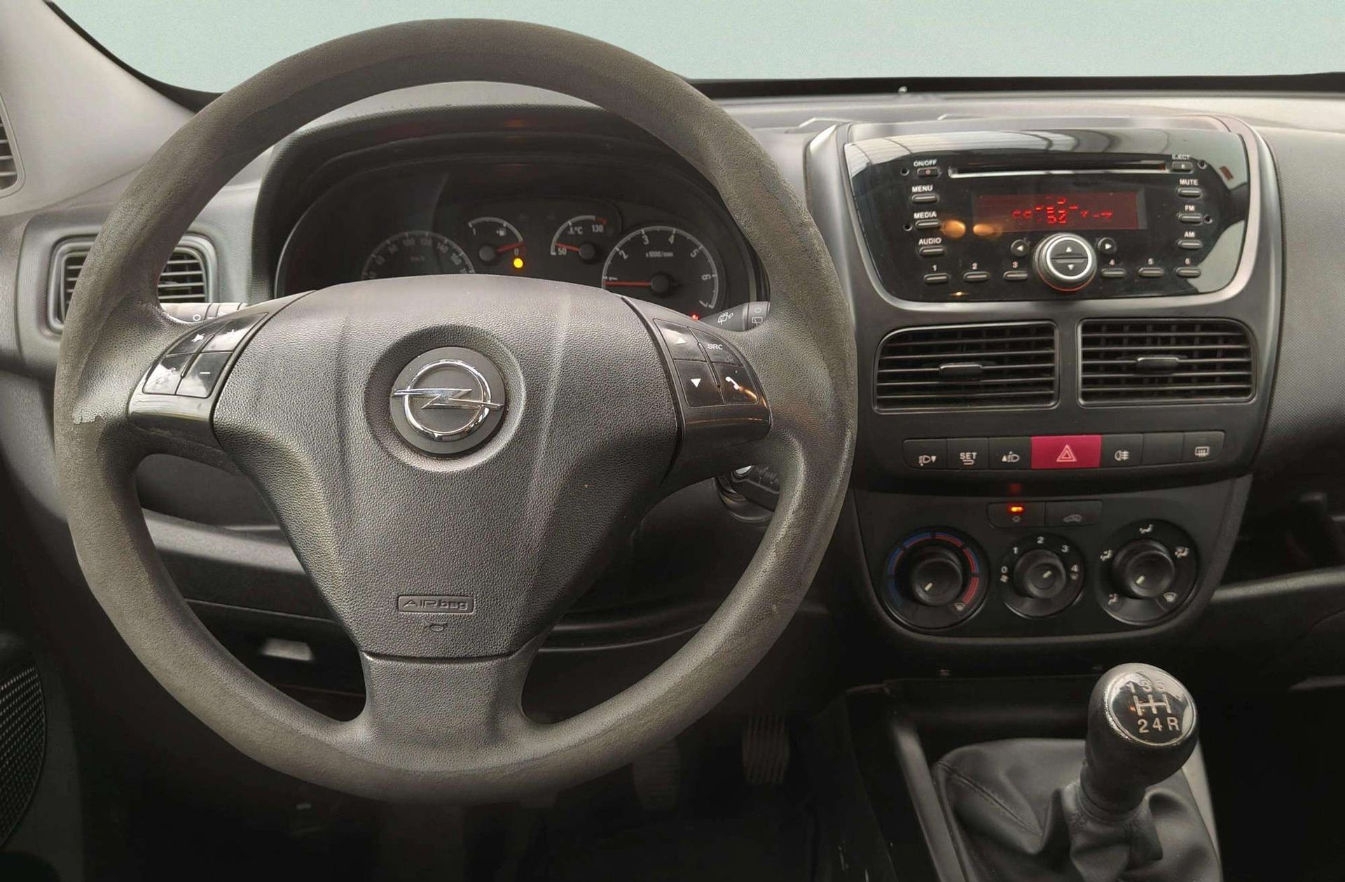 Opel Combo 1.3 CDTI Expression L1H1 - foto 21