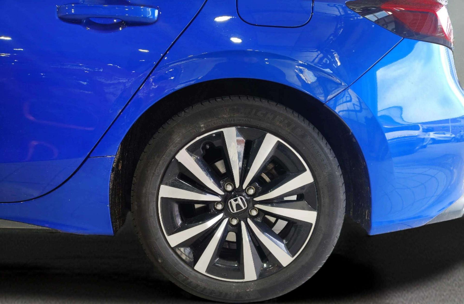 Honda Civic 2.0 i-MMD Elegance CVT - foto 40