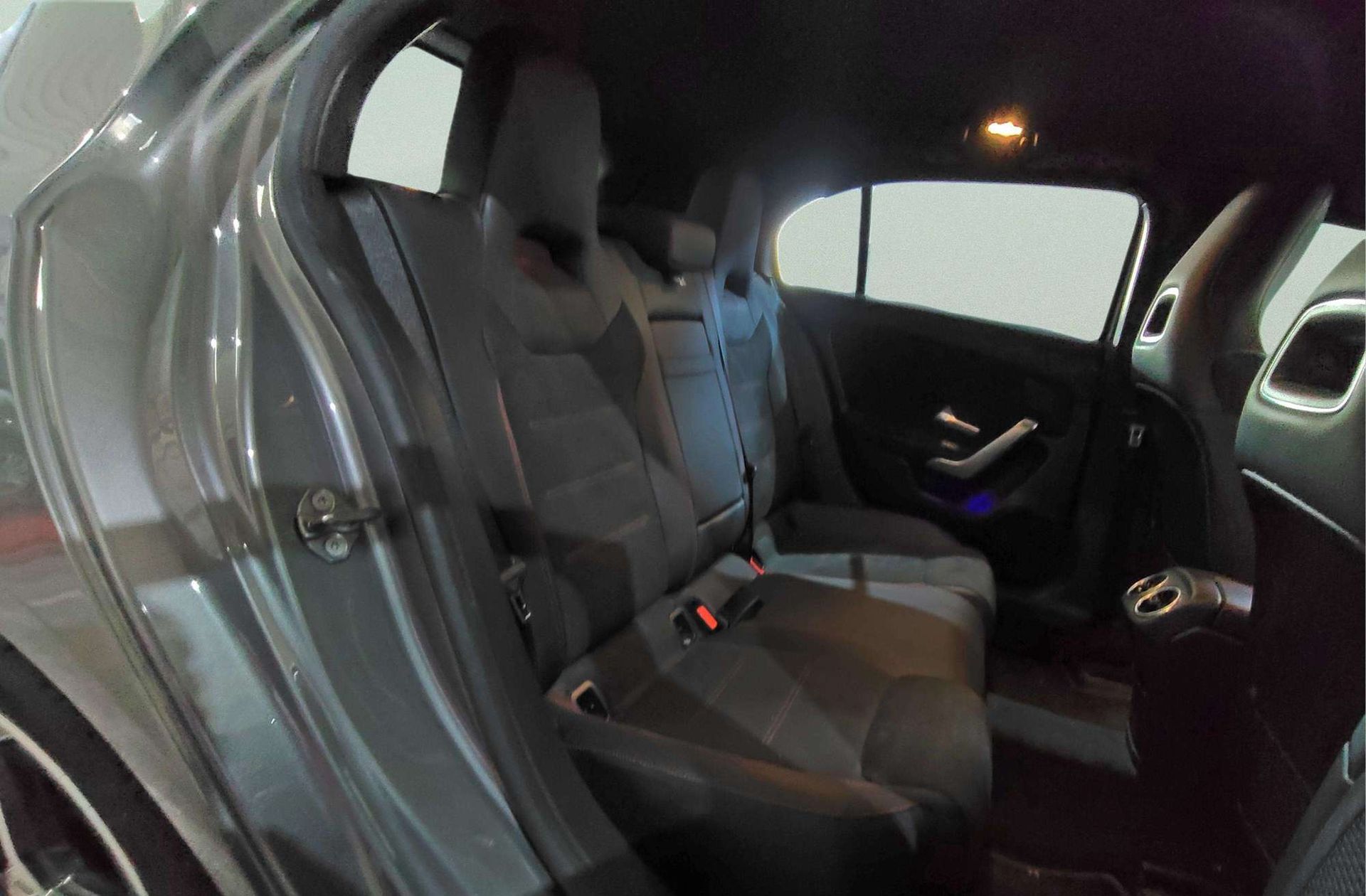 Mercedes-Benz Clase A 220 Pack AMG - foto 26