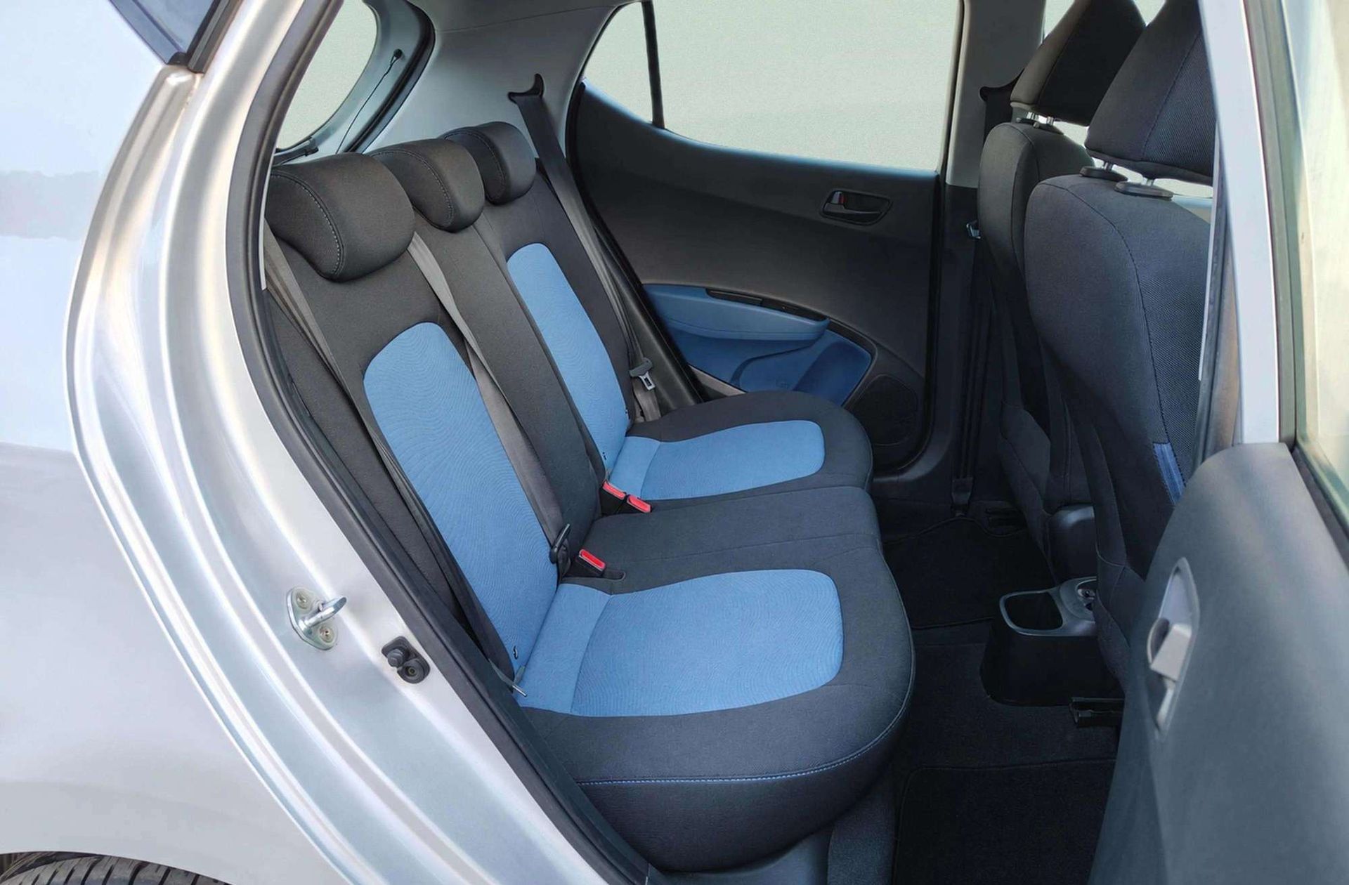 Hyundai i10 1.2 Tecno - foto 12