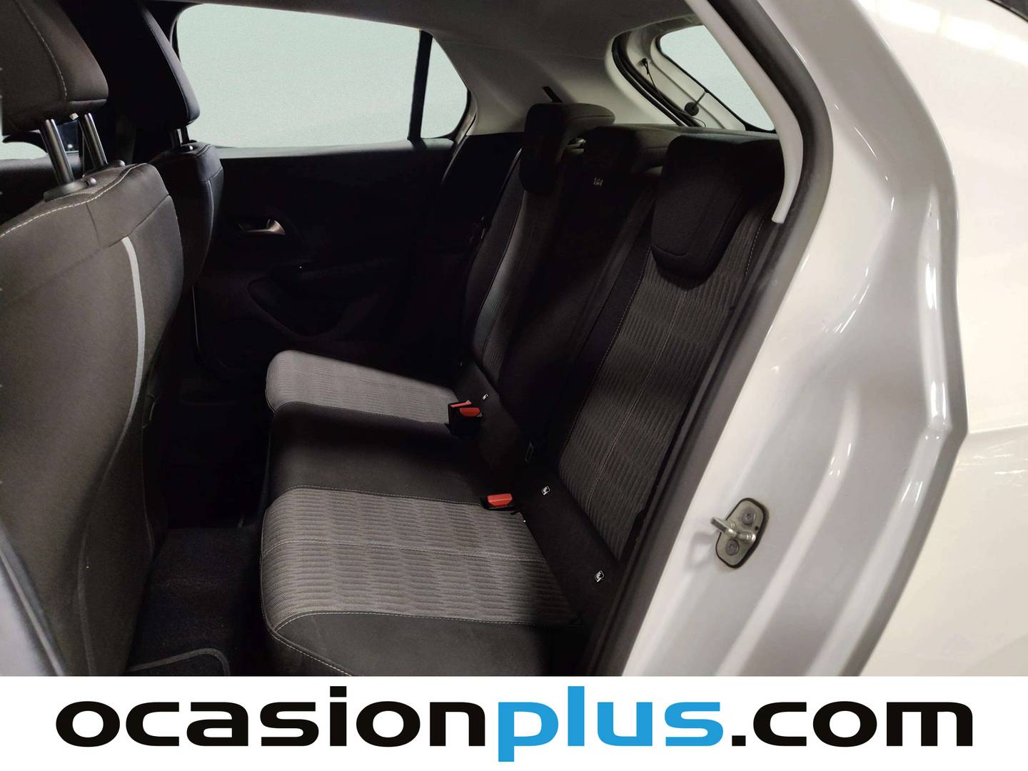 Foto asientos traseros Opel Corsa Opel Corsa 1.2 XEL S&S Edition (75 CV)