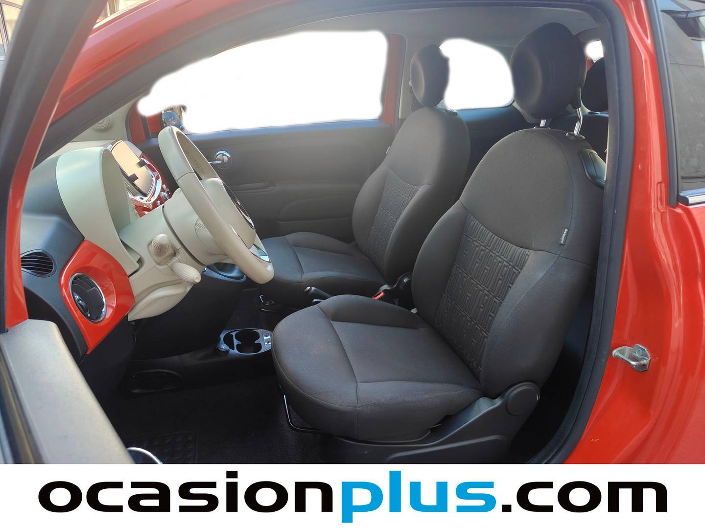 Foto asientos delanteros Fiat 500 Fiat 500 1.0 Hybrid Dolcevita (70 CV)