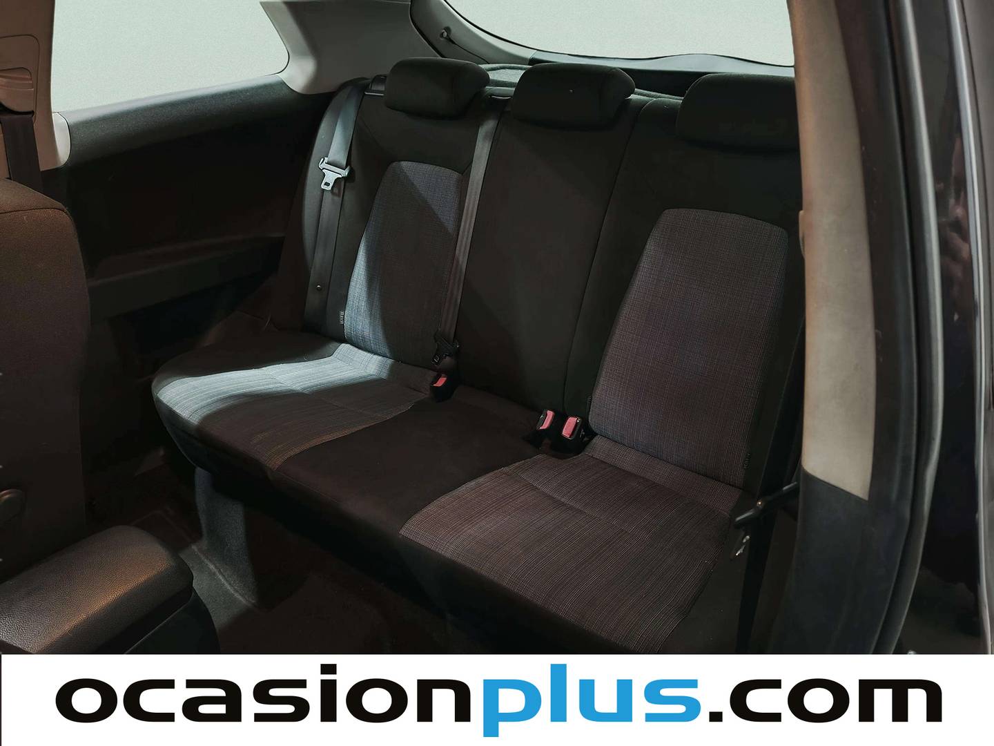 Foto asientos traseros KIA Ceed KIA Ceed 1.4 CVVT Drive (90 CV)