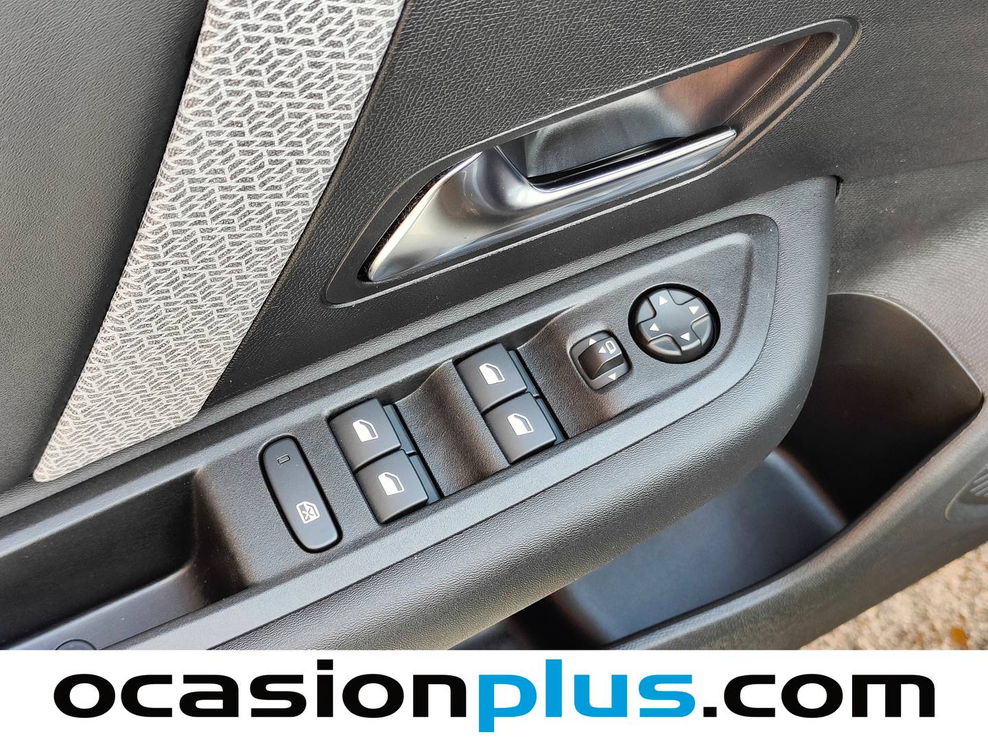 Foto Citroën C4 Citroen C4 Hybrid 136 e-DCS6 Max (136 CV)