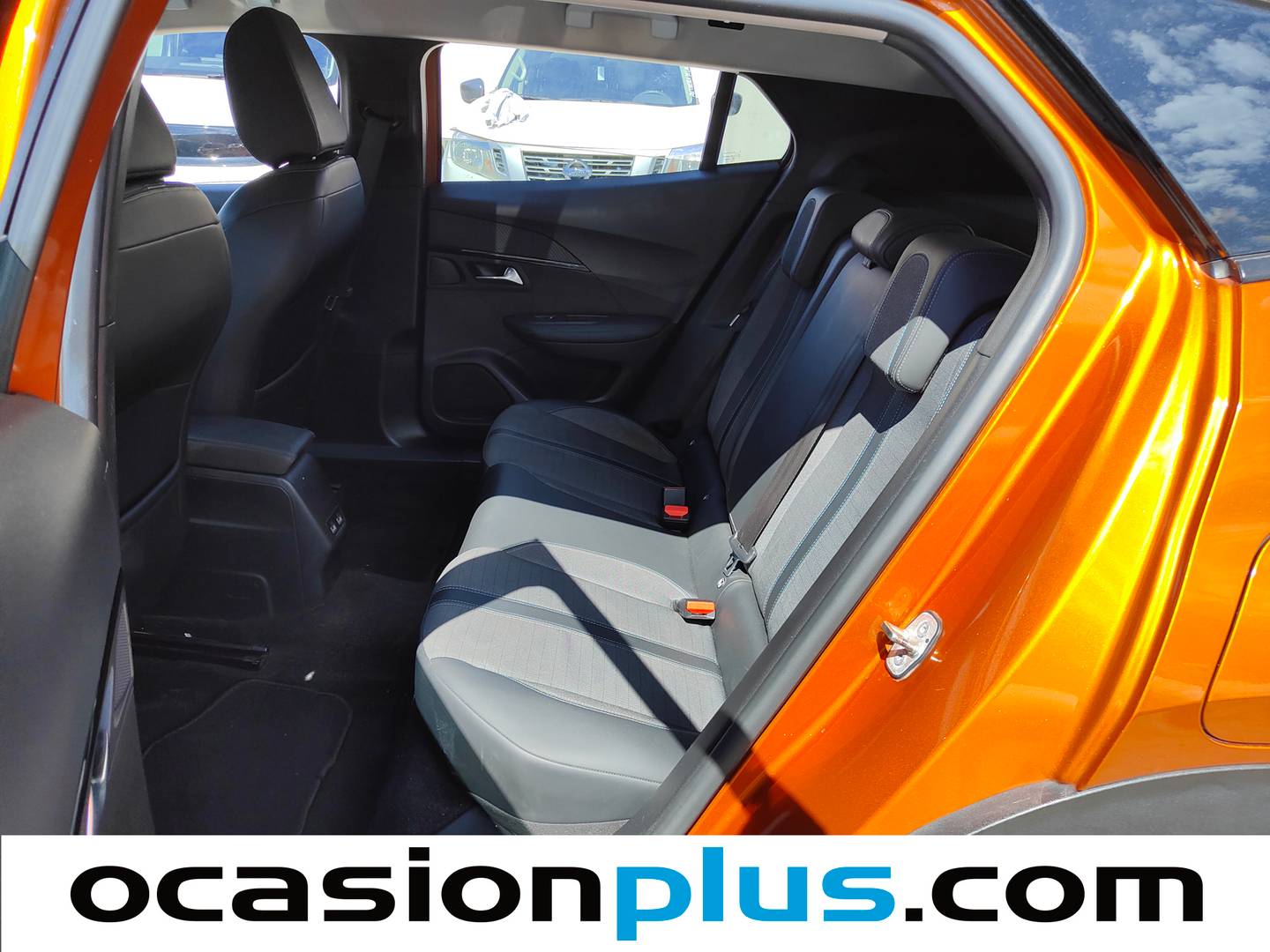 Foto asientos traseros Peugeot 2008 Peugeot 2008 PureTech 130 S&S Allure EAT8 (130 CV)