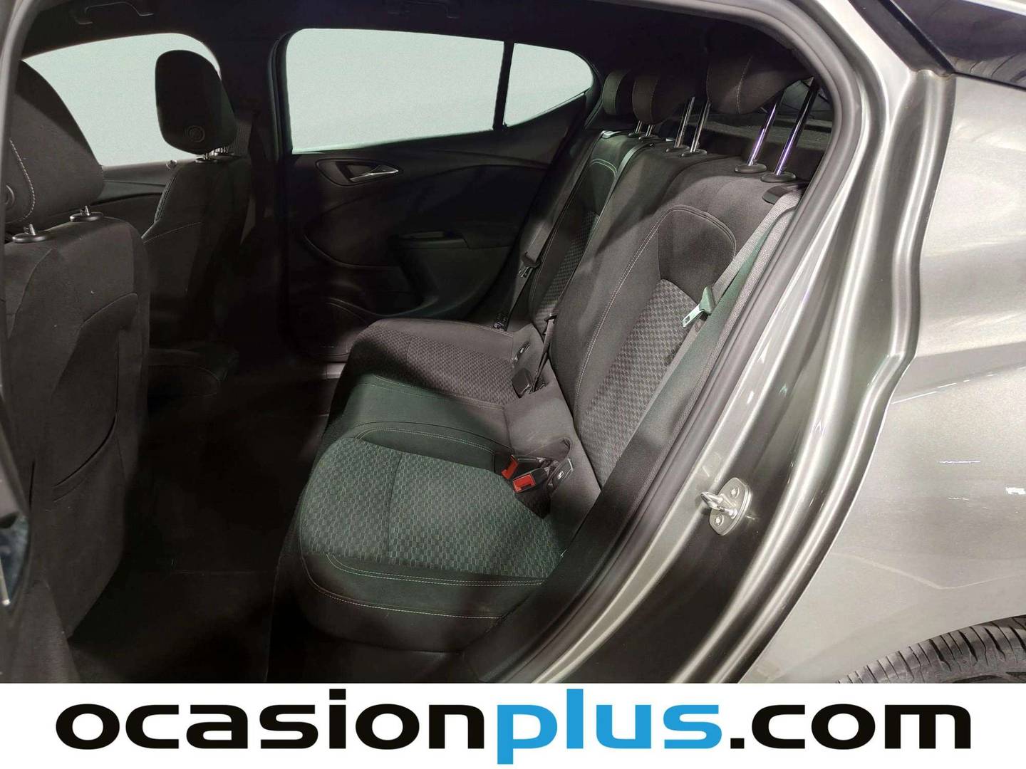 Foto asientos traseros Opel Astra Opel Astra 1.6 CDTi S&S Dynamic (136 CV)