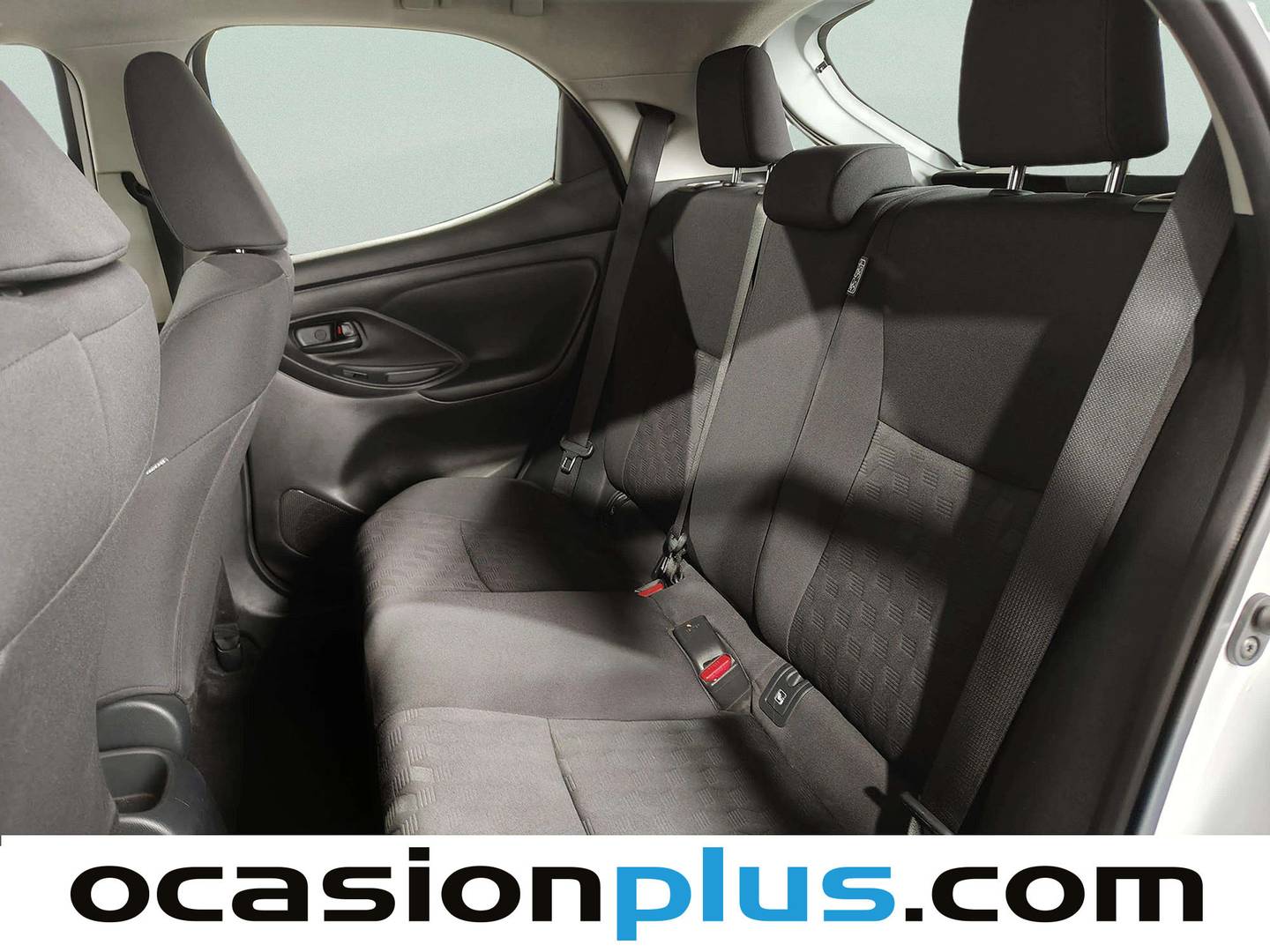 Foto asientos traseros Toyota Yaris Toyota Yaris 1.5 S-Edition (125 CV)