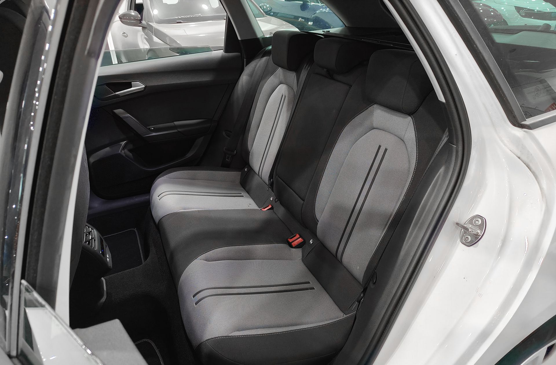 SEAT León ST 1.0 TSI Style Go - foto 11