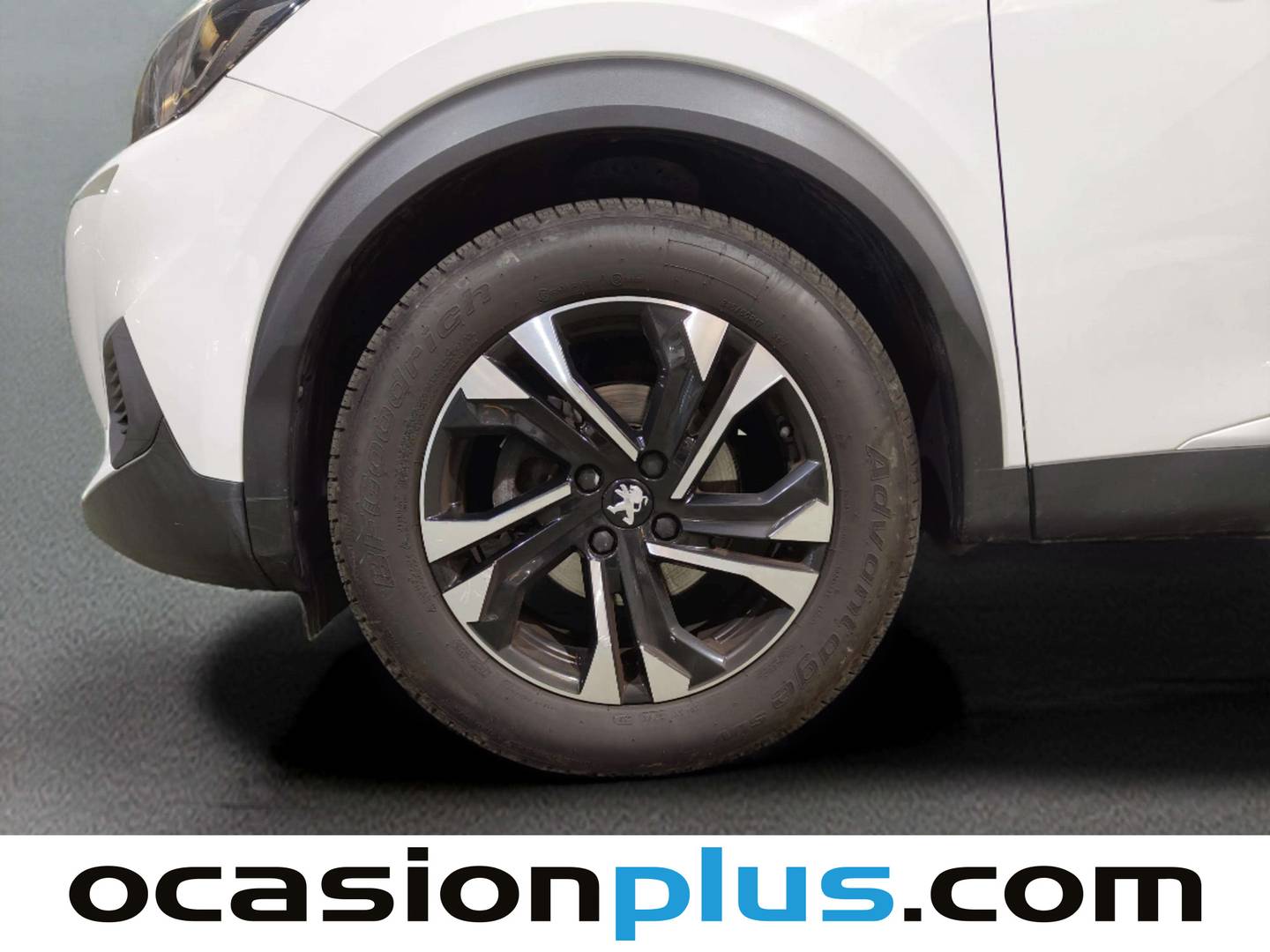 Foto Peugeot 2008 Peugeot 2008 BlueHDi 110 Allure Pack (110 CV)