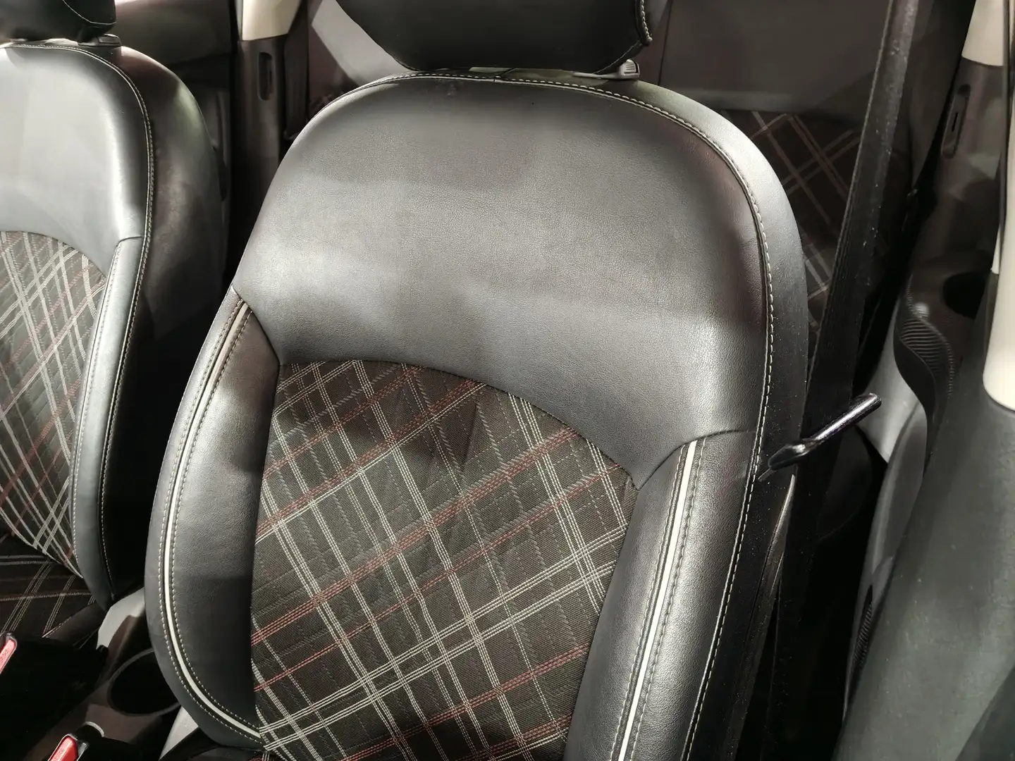 Foto Mitsubishi Space Star Mitsubishi Space Star 120 MPI Kaiteki (71 CV)