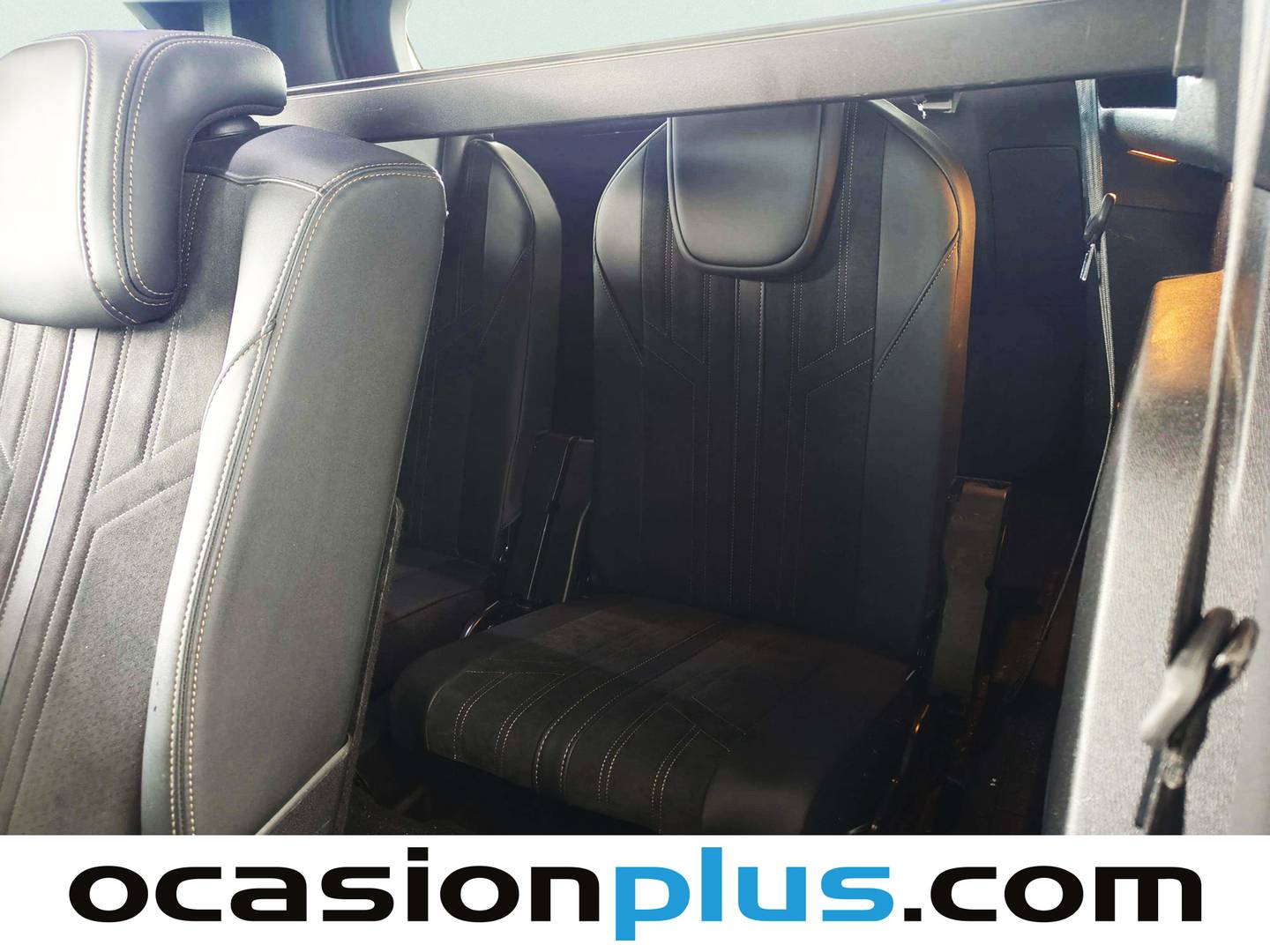 Foto asientos delanteros Peugeot 5008 Peugeot 5008 BlueHDI 130 S&S GT EAT8 (130 CV) 7 Plazas