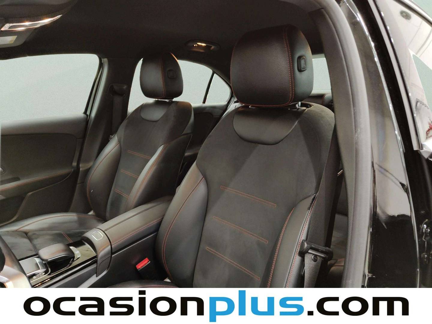 Foto asientos delanteros Mercedes Clase A Mercedes-Benz Clase A 180  (136 CV) Pack AMG