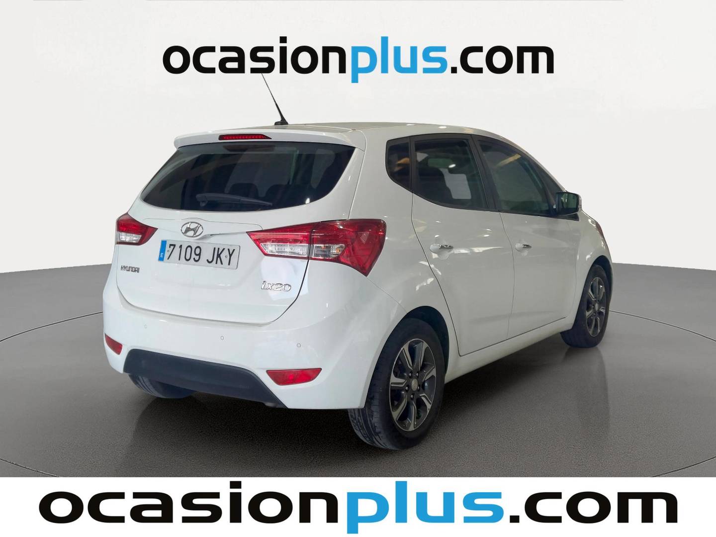 Foto delantera Hyundai ix20 Hyundai ix20 1.4 MPI BlueDrive Tecno (90 CV) derecha