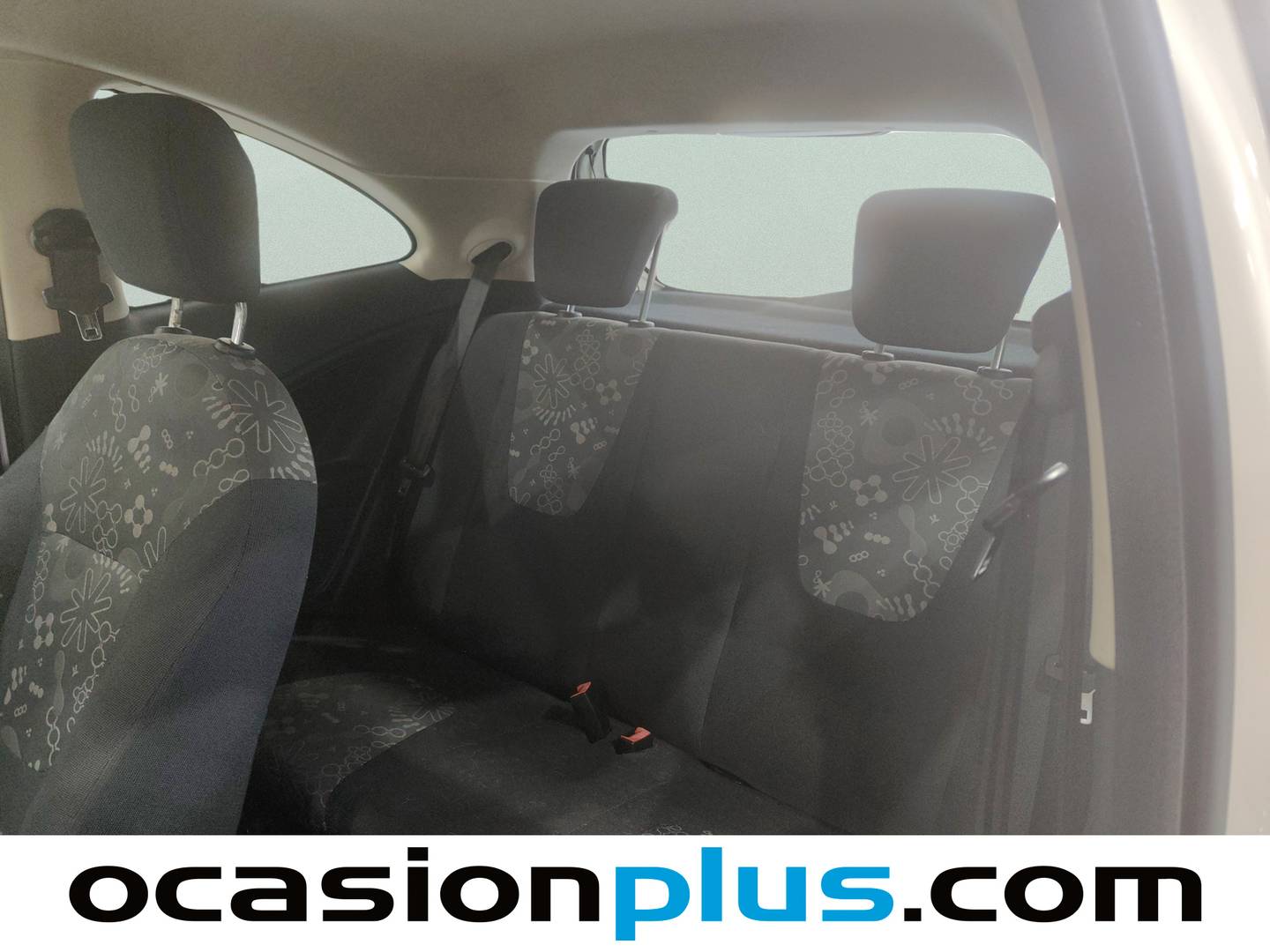 Foto asientos traseros Ford Ka Ford Ka 1.2 Duratec S&S Urban (69 CV)