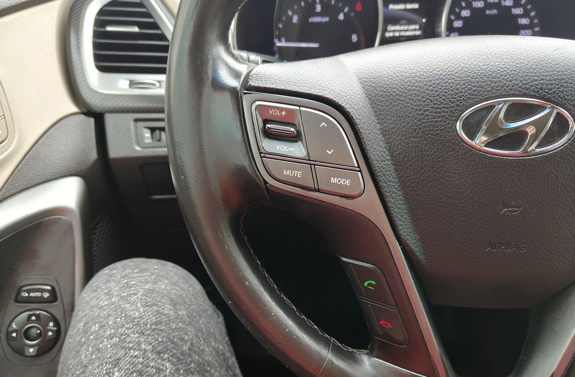 Hyundai Santa Fe 2.2 CRDi Style 4x4 7 plazas - foto 30