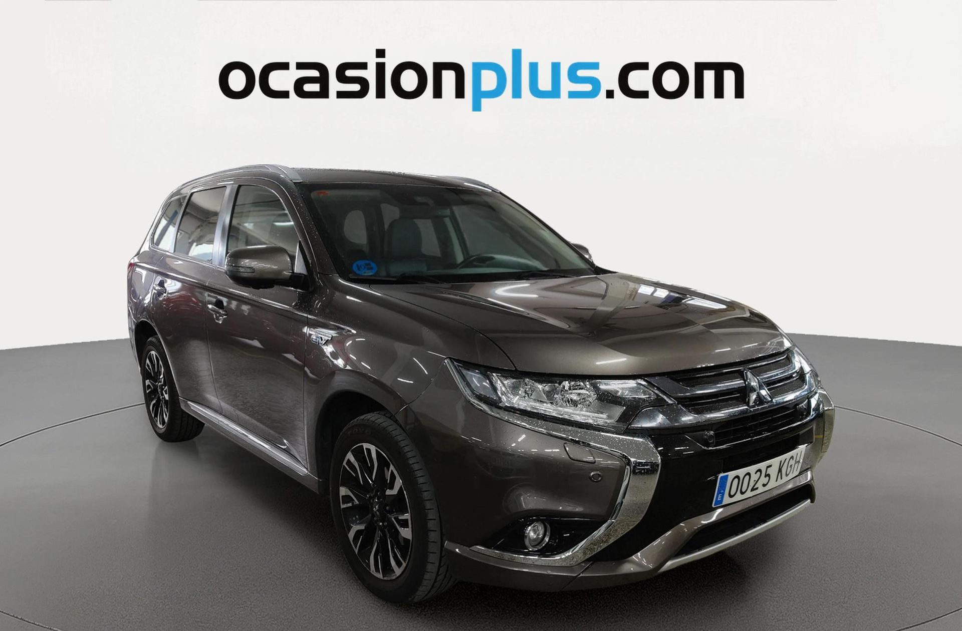 Mitsubishi Outlander 2.0 PHEV Kaiteki 4WD - foto 2