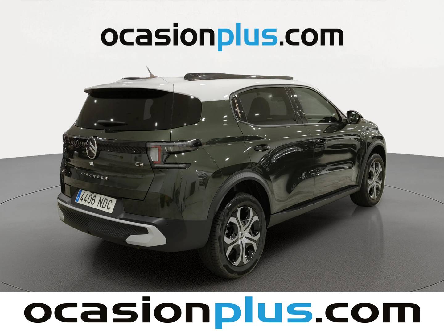 Foto trasera Citroën C3 Aircross Citroën C3 Aircross Hybrid 145 Plus e-DCS6 (145 CV) derecha