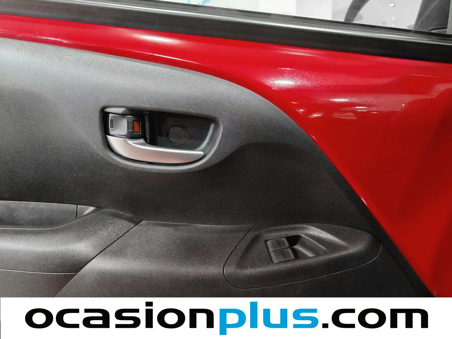 Foto Toyota Aygo Toyota Aygo 1.0 70 x-play (72 CV)