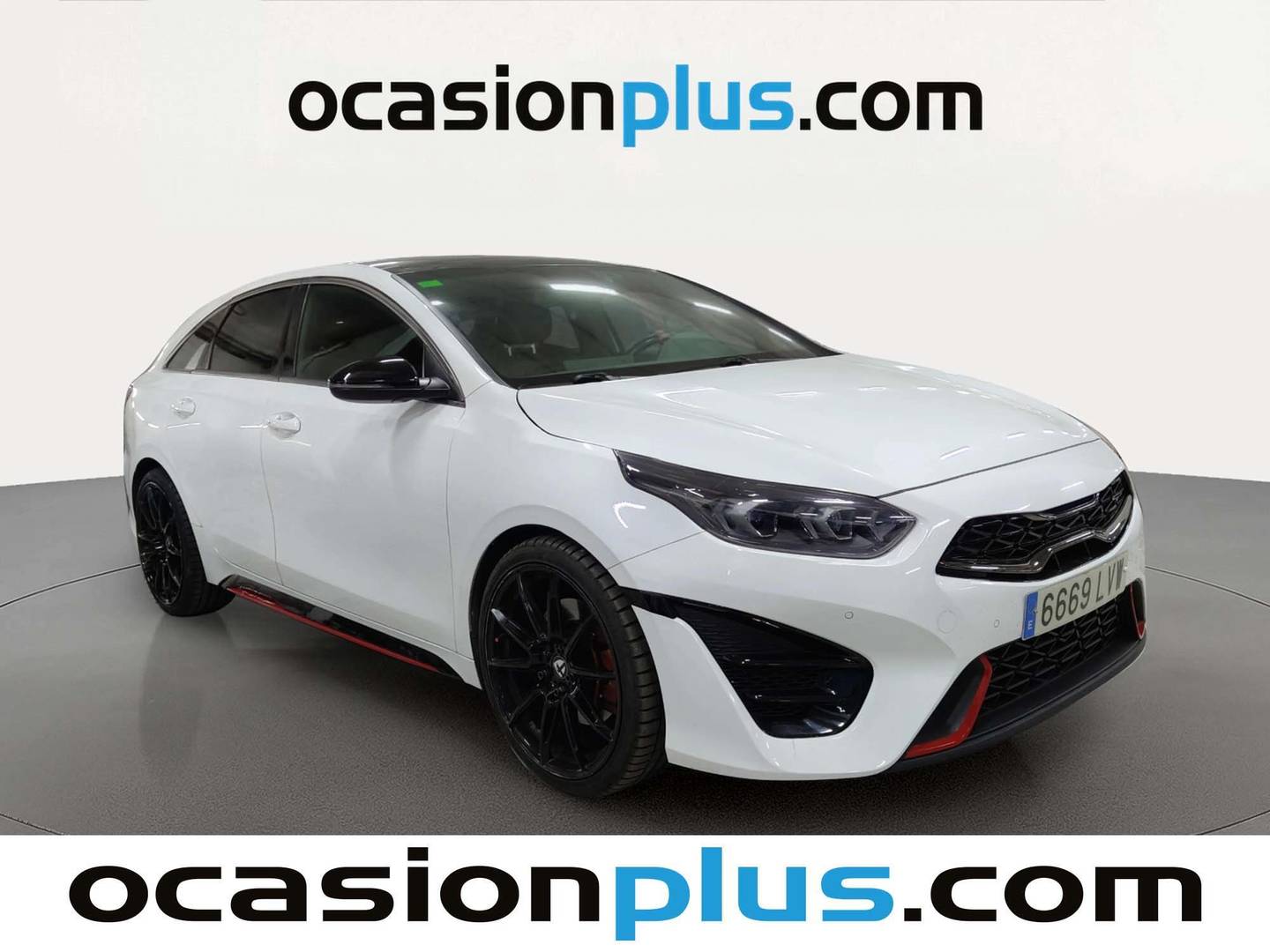 Foto delantera KIA ProCeed KIA ProCeed 1.6 T-GDI GT DCT (204 CV) derecha
