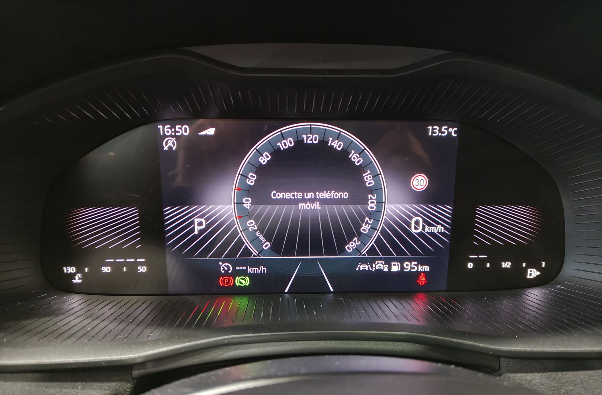 Škoda Kamiq 1.0 TSI Design DSG - foto 23