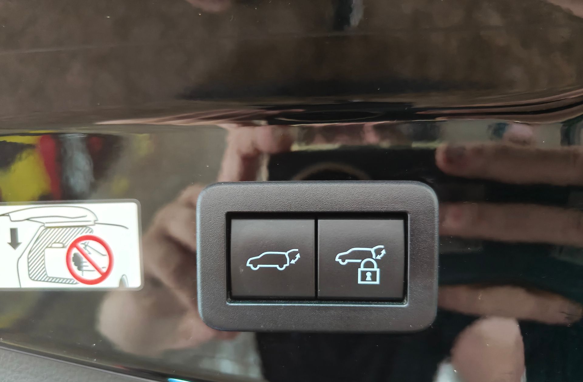 Toyota C-HR 200H Premiere Edition - foto 18