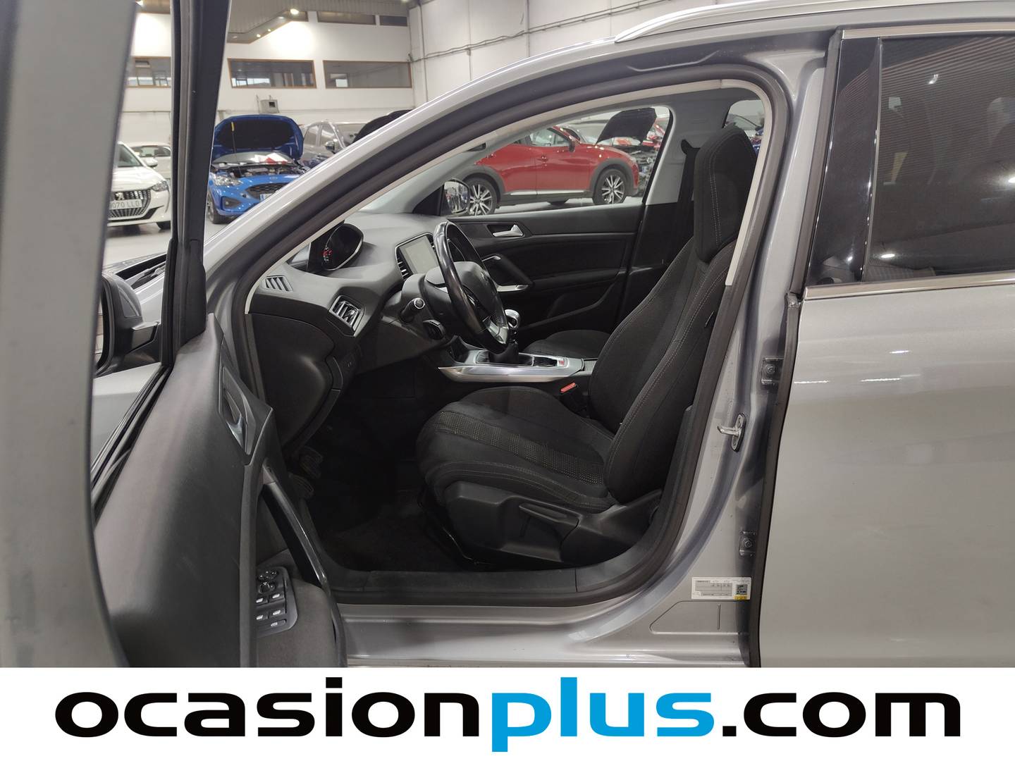 Foto asientos delanteros Peugeot 308 Peugeot 308 SW BlueHDI 120 S&S Allure (120 CV)