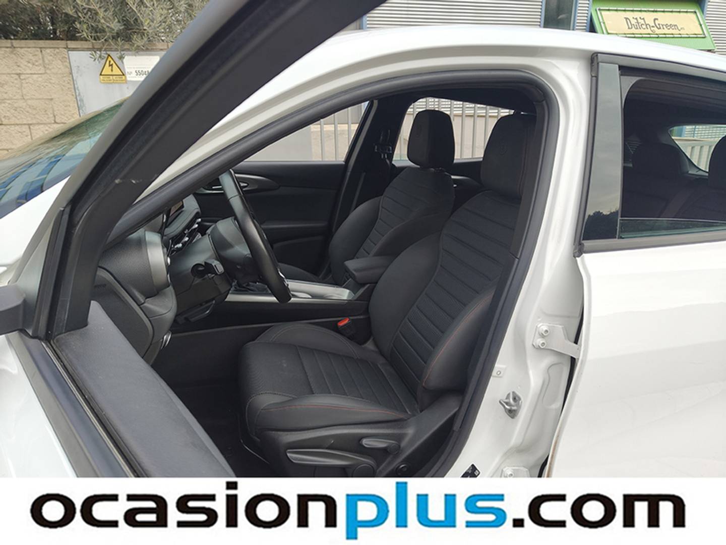 Foto Alfa Romeo Tonale Alfa Romeo Tonale 1.6 DS Sprint FWD Auto (130 CV)