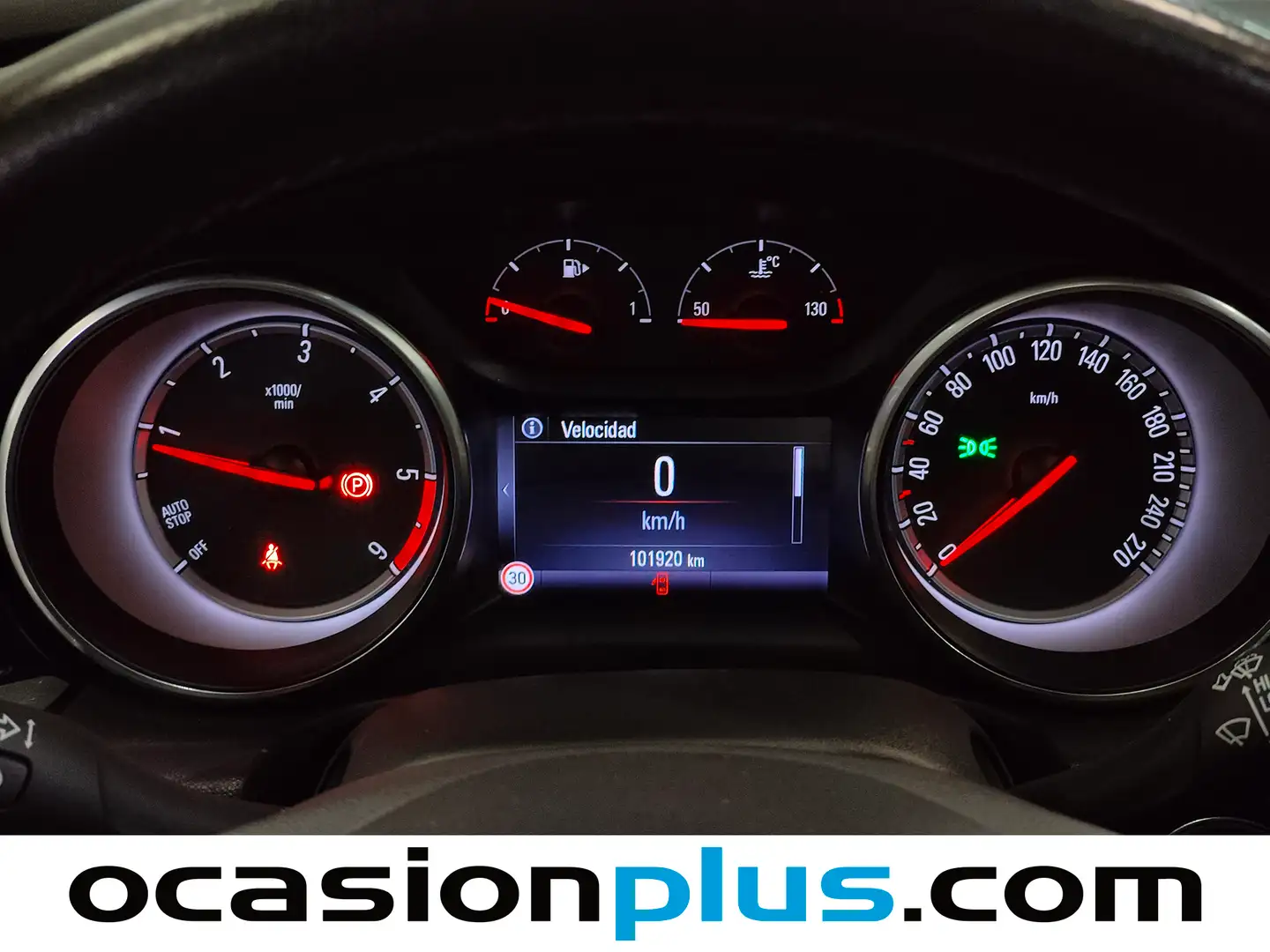 Foto Opel Insignia Opel Insignia Sports Tourer 1.6 CDTI S&S ecoTEC Selective (136 CV)