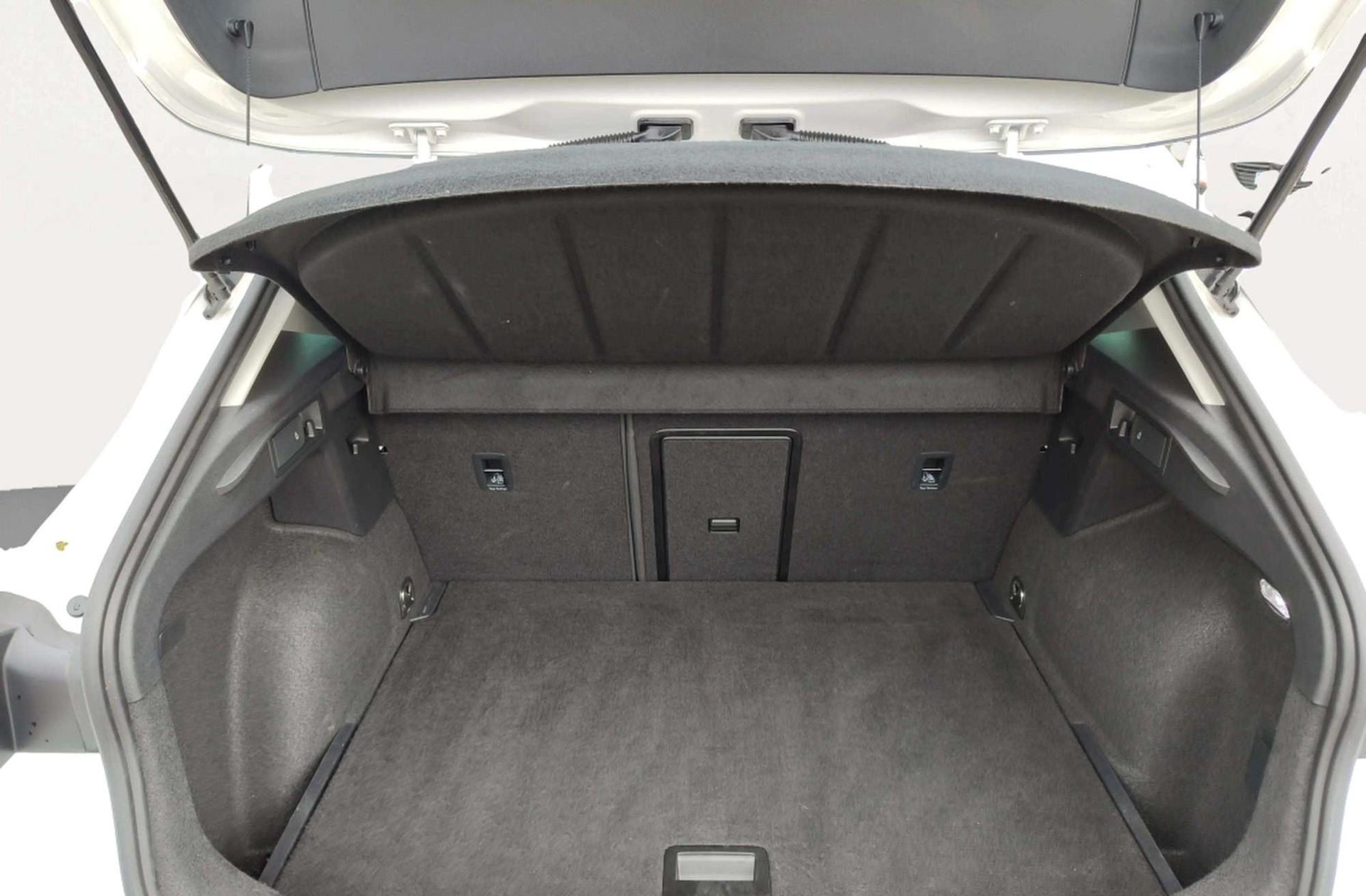 Cupra Formentor 1.5 TSI - foto 19