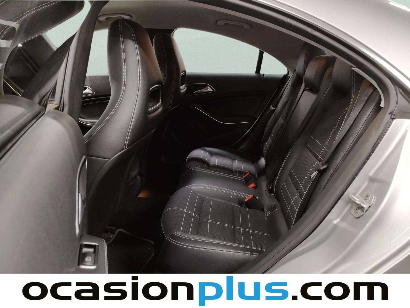 Foto asientos traseros Mercedes CLA Mercedes CLA CLA 200 CDI Urban (136 CV)