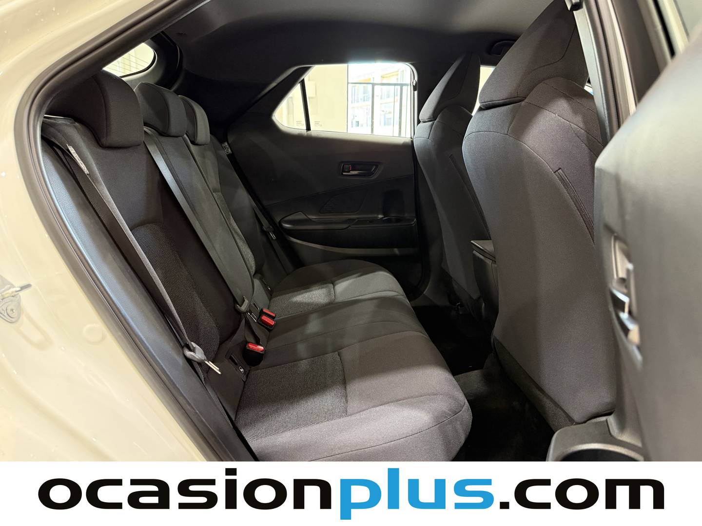 Toyota C-HR Toyota C-HR 1.8 140H Active (140 CV) al mejor precio
