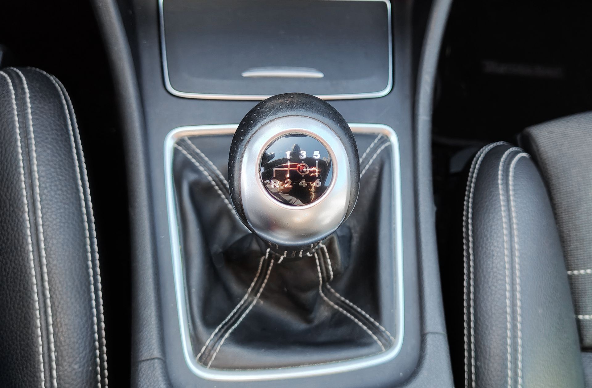 Mercedes-Benz Clase A 200 d Urban - foto 5